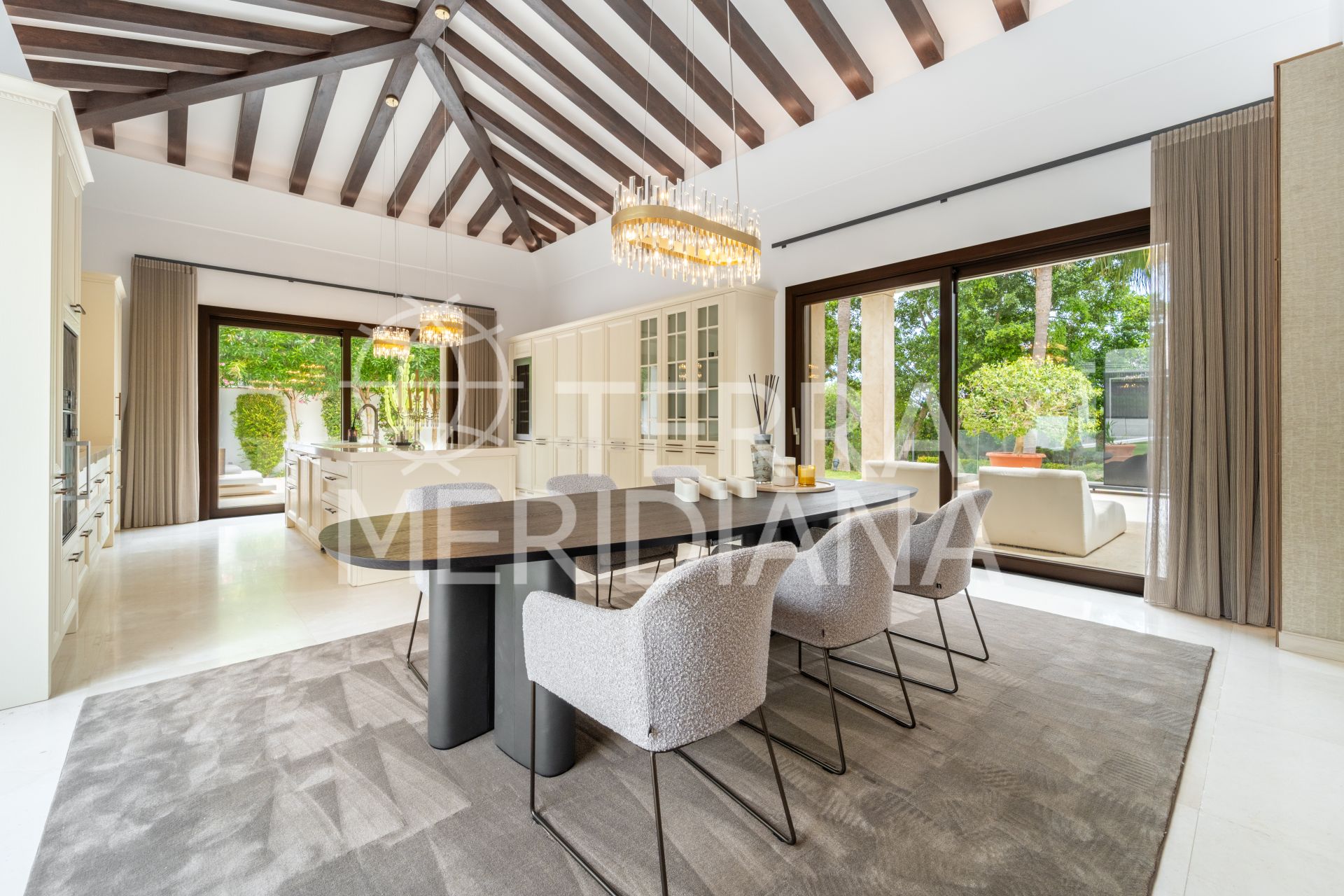 Villa in Nueva Andalucia, Marbella