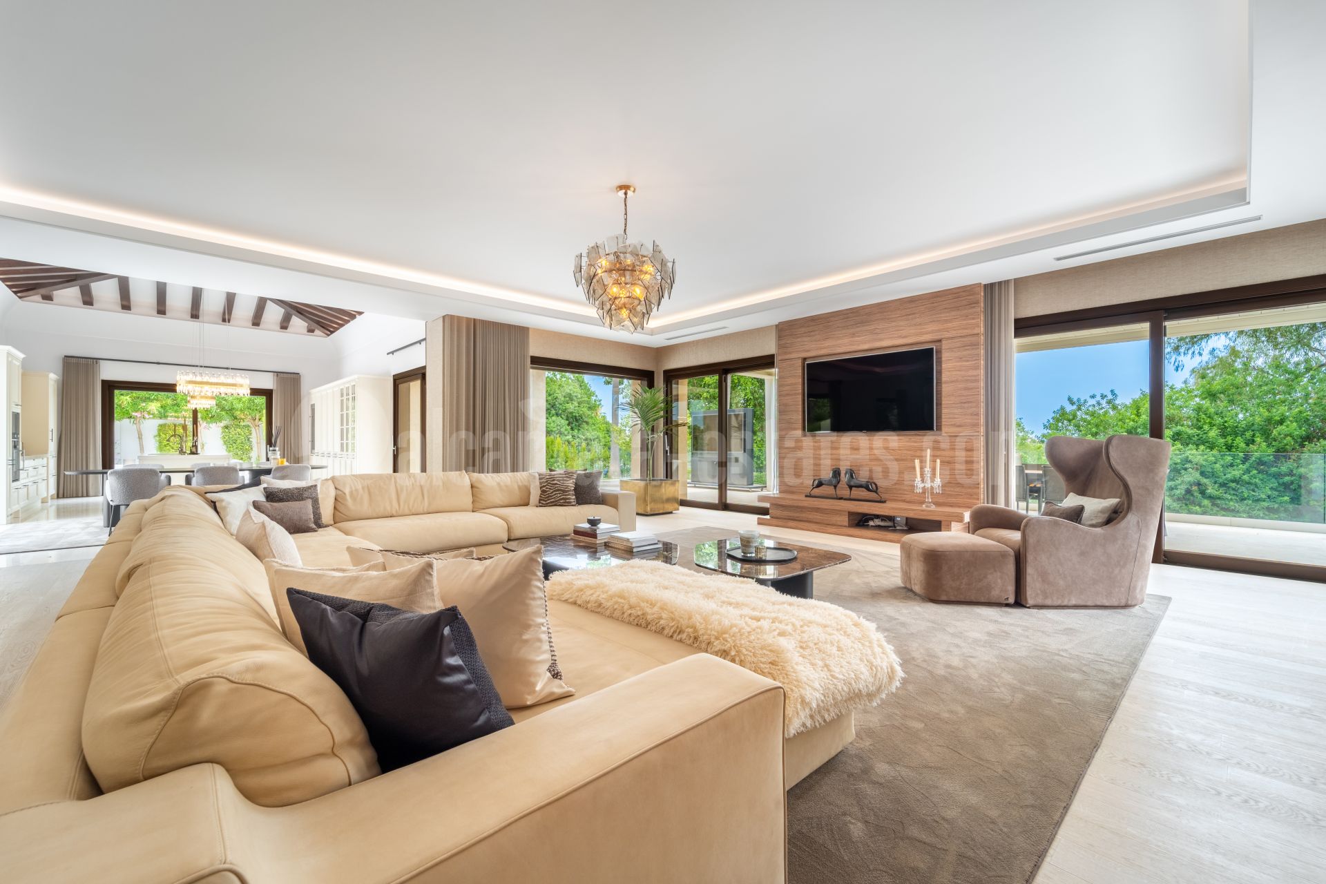 Villa in Nueva Andalucia, Marbella