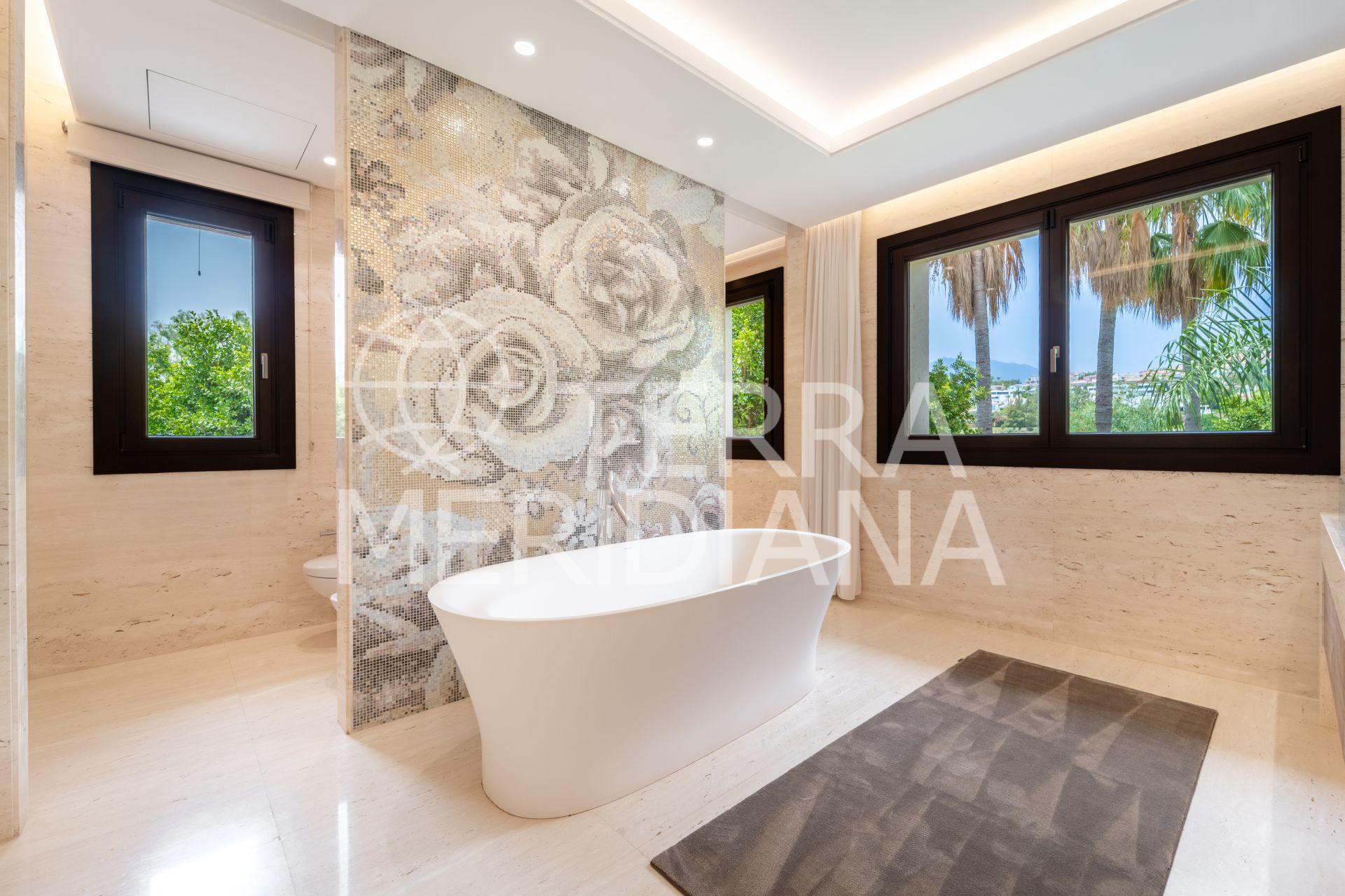 Villa in Nueva Andalucia, Marbella