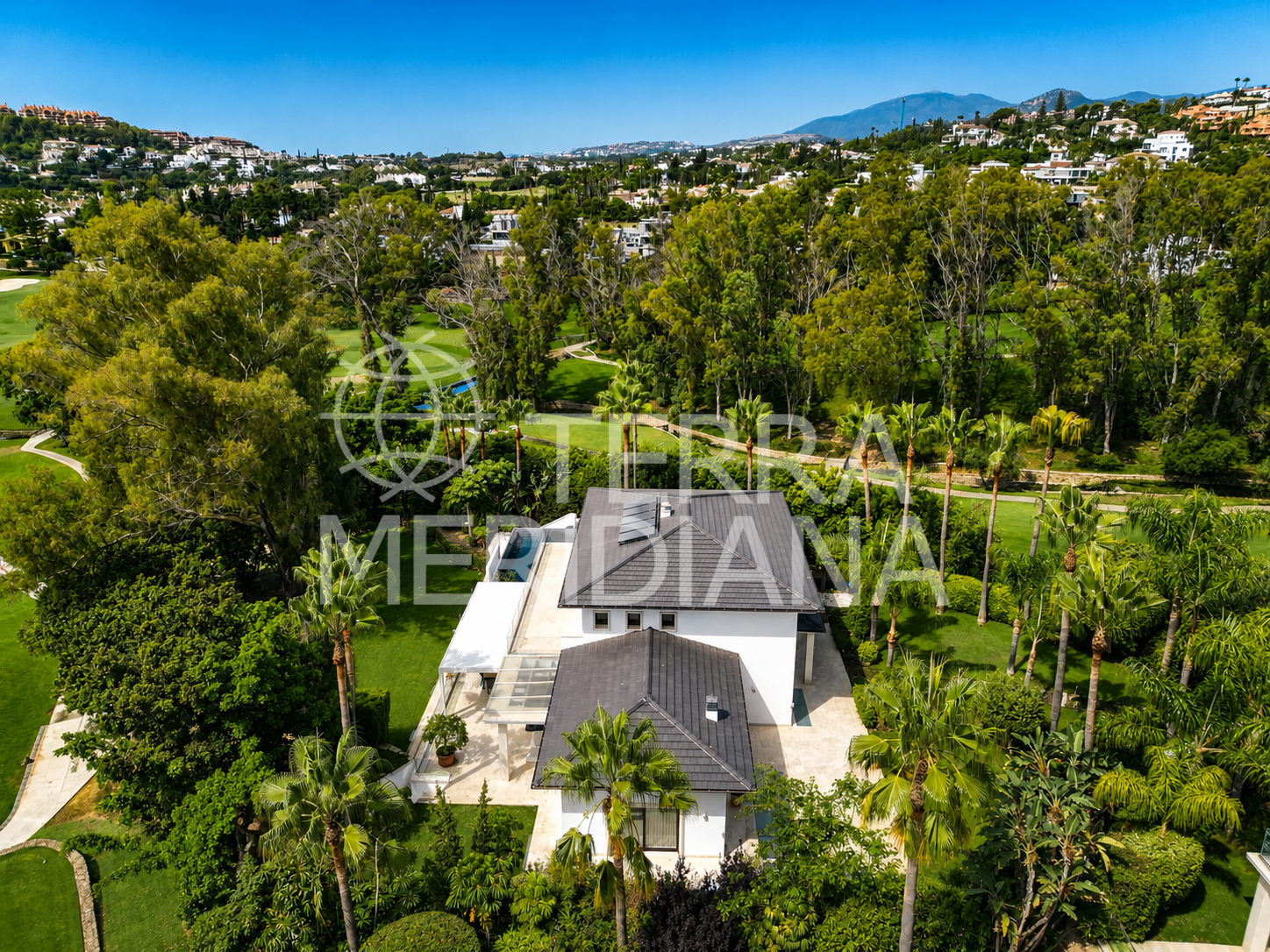 Villa in Nueva Andalucia, Marbella