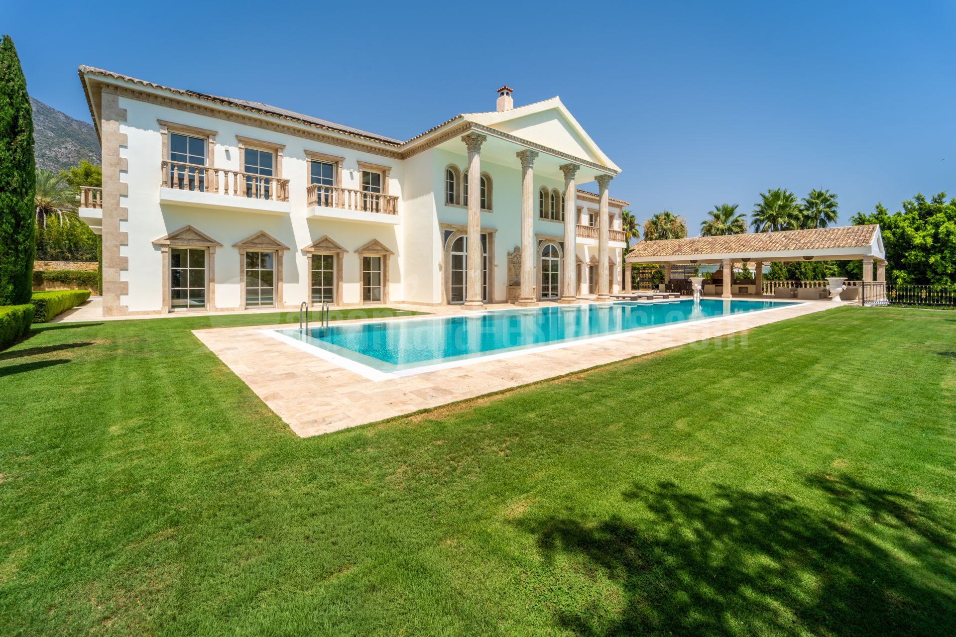 Villa in Sierra Blanca, Marbella