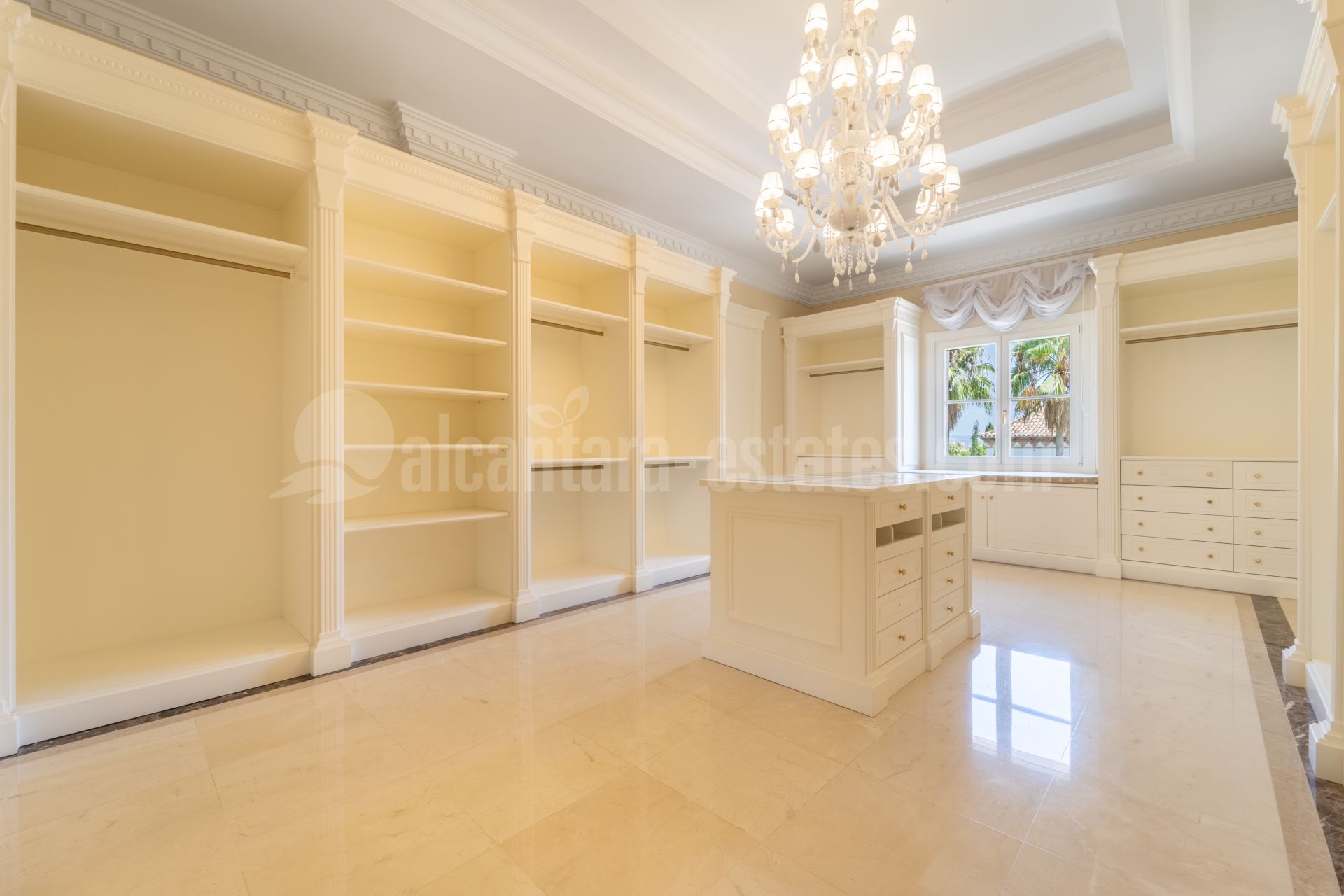 Villa in Sierra Blanca, Marbella