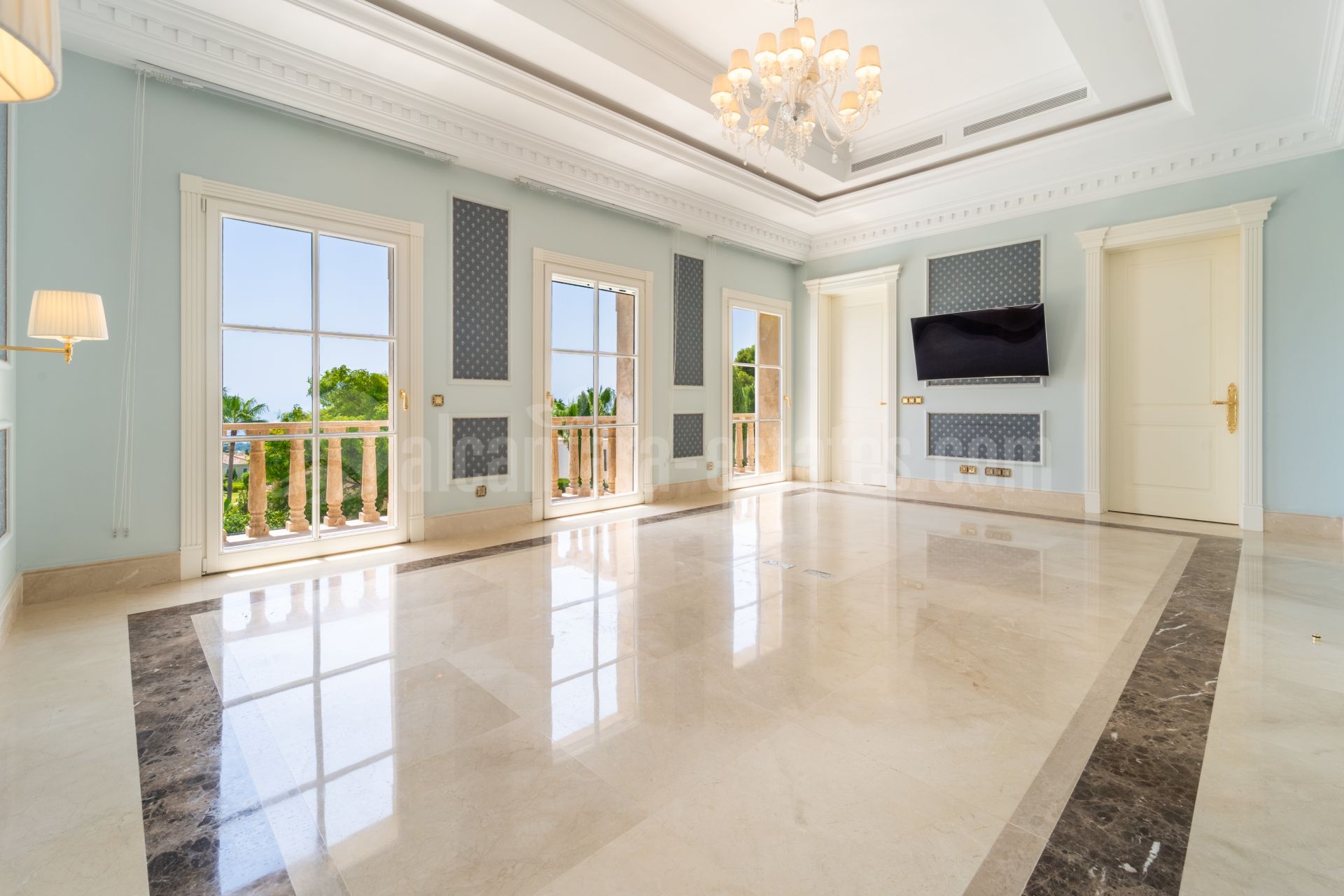 Villa in Sierra Blanca, Marbella