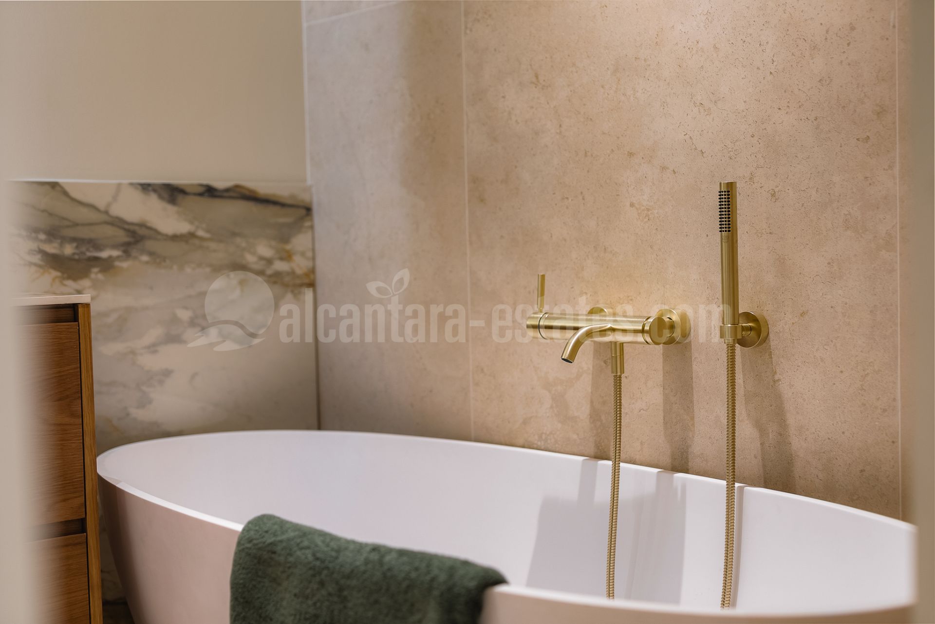 Apartamento en Las Terrazas de Las Lomas, Marbella