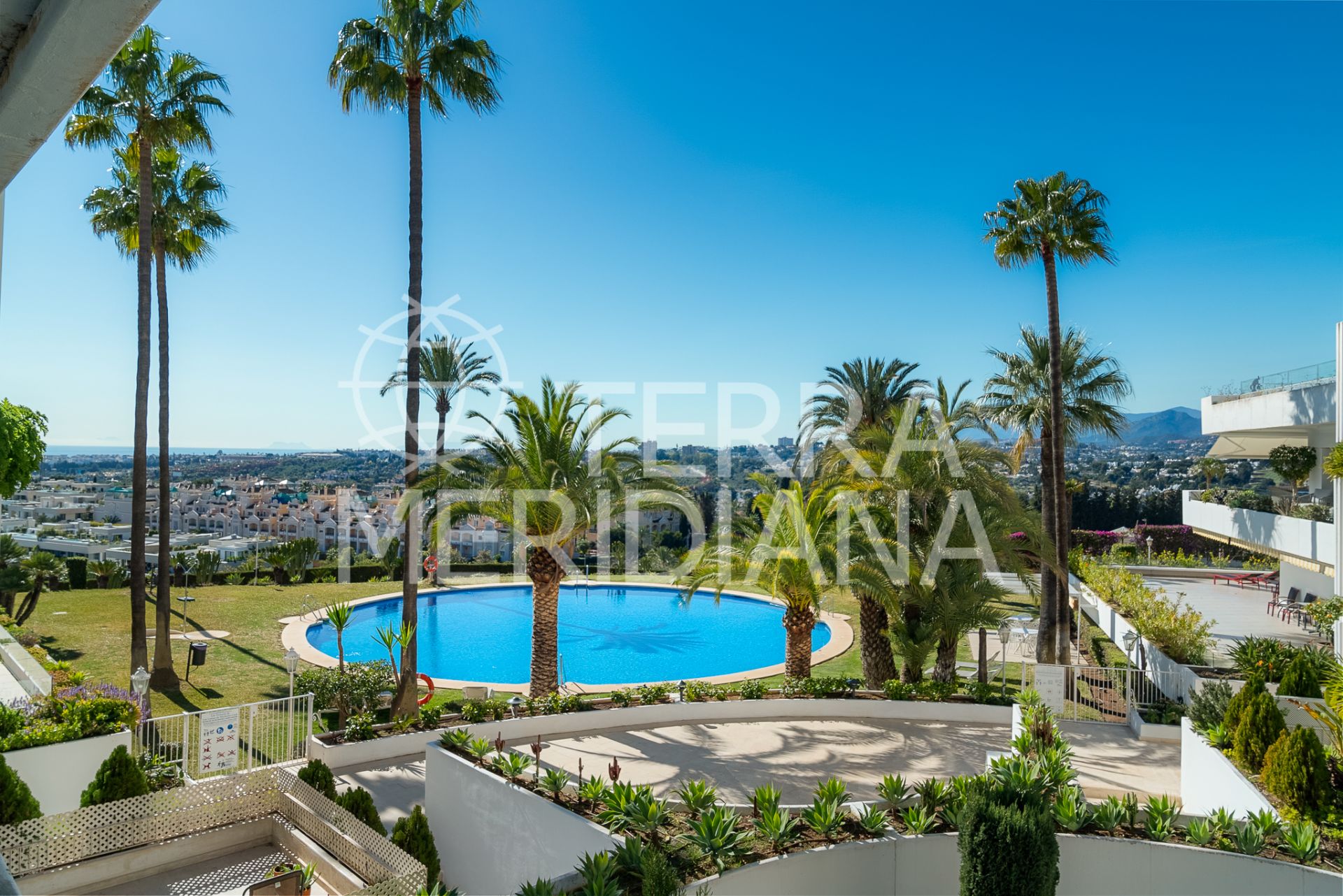 Apartment in Las Terrazas de Las Lomas, Marbella