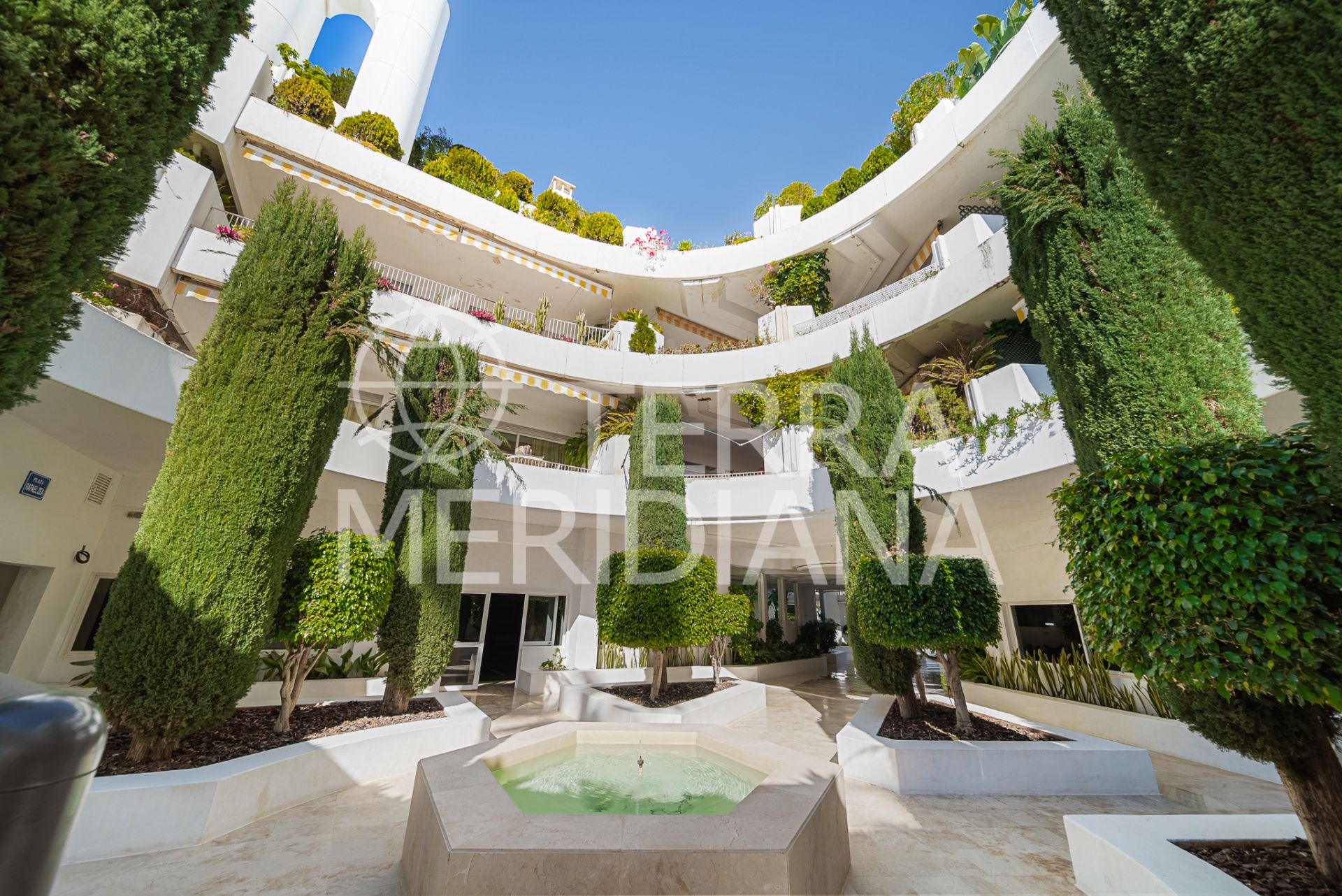 Apartment in Las Terrazas de Las Lomas, Marbella