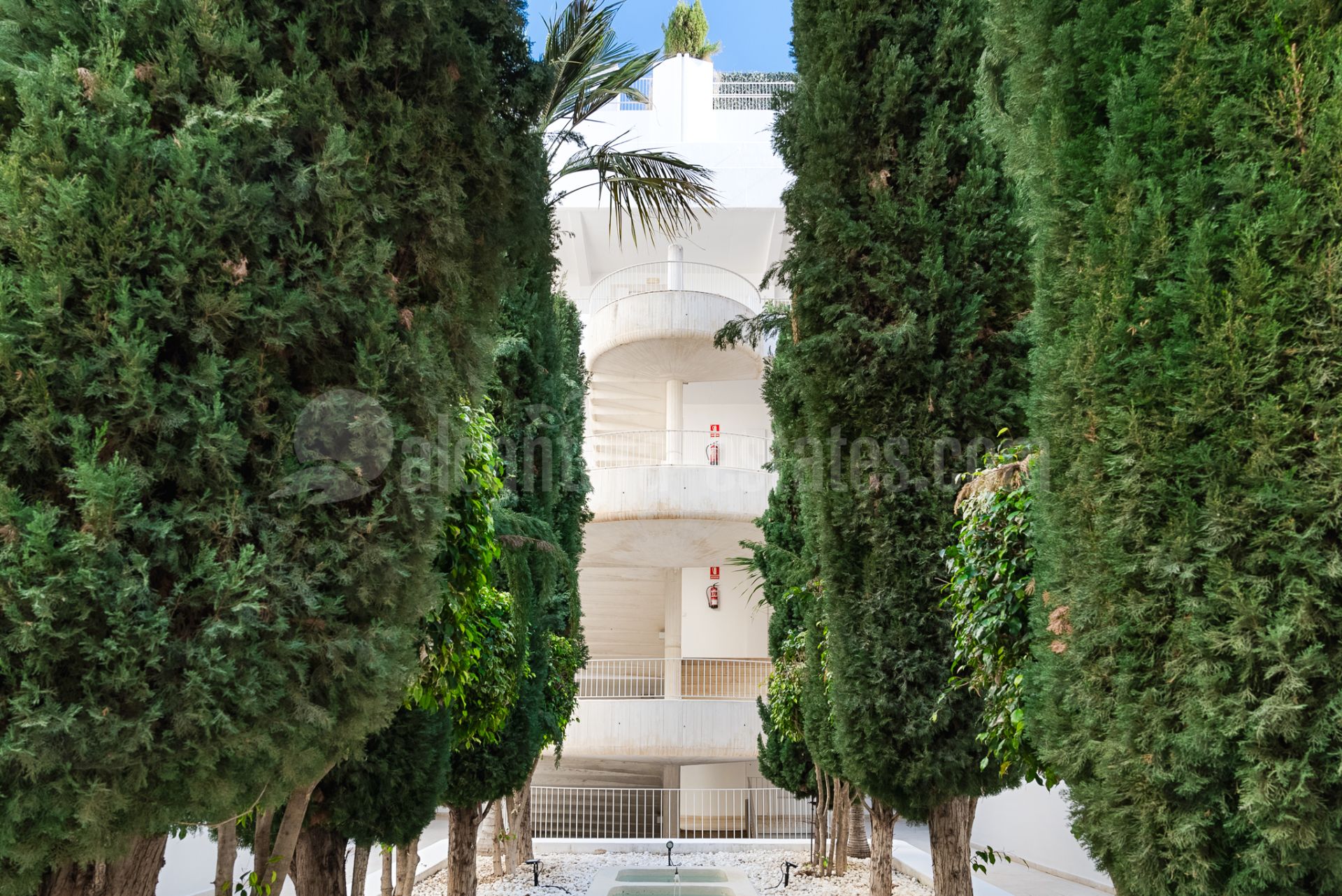 Apartamento en Las Terrazas de Las Lomas, Marbella