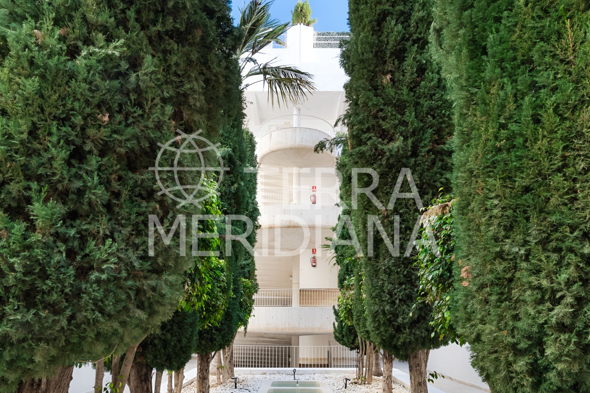 Apartment in Las Terrazas de Las Lomas, Marbella