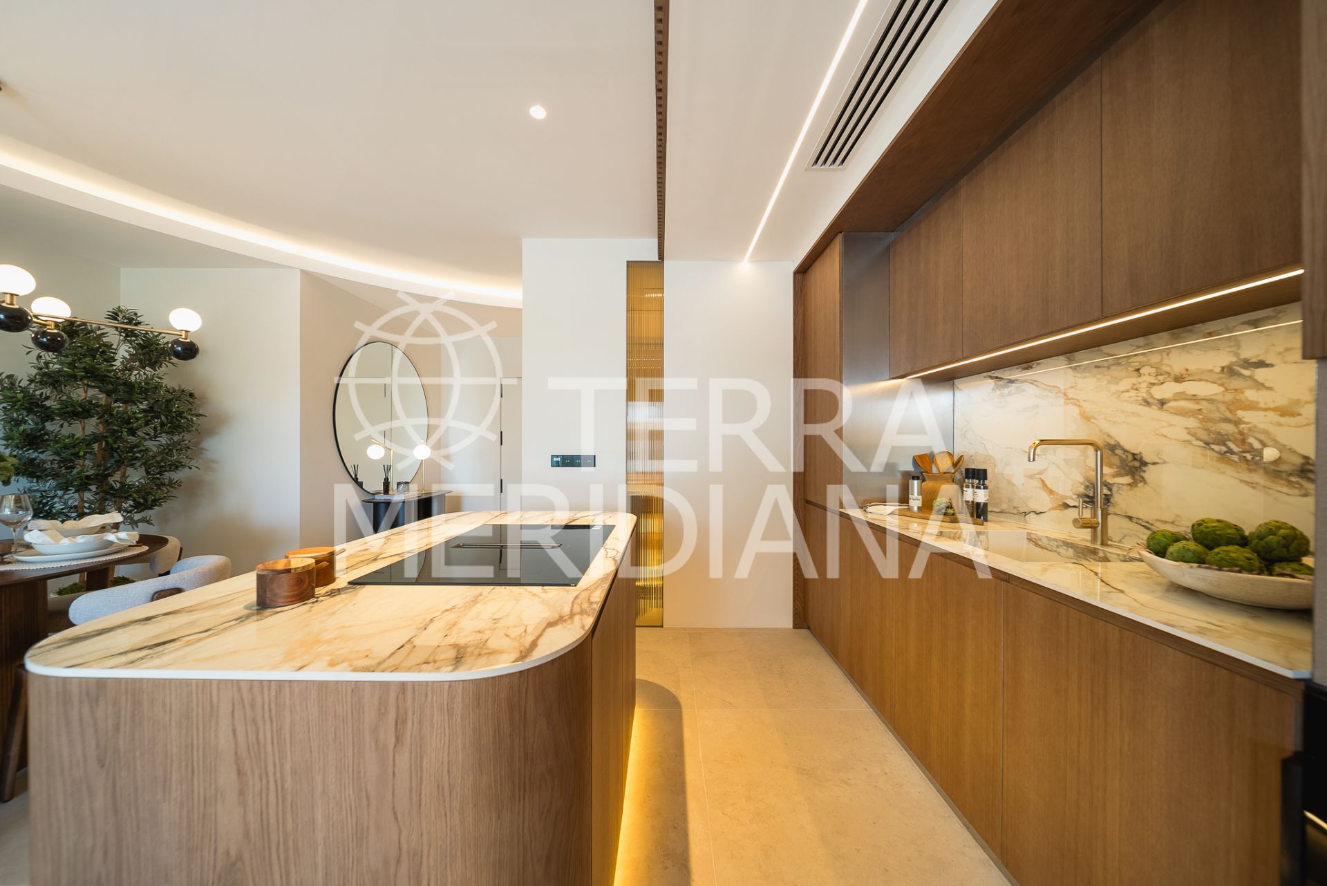 Apartment in Las Terrazas de Las Lomas, Marbella