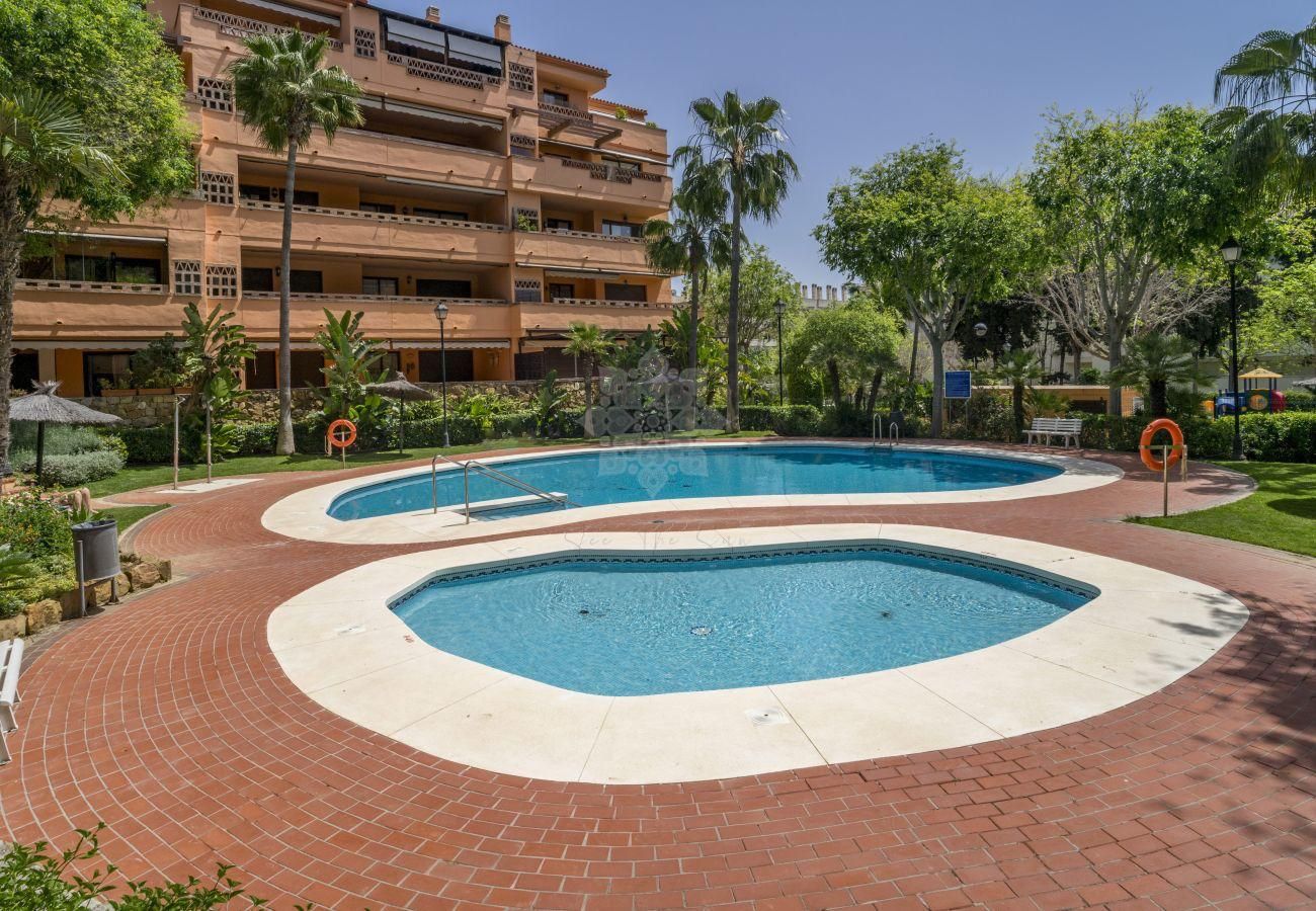 Apartamento en Costa Nagüeles III, Marbella