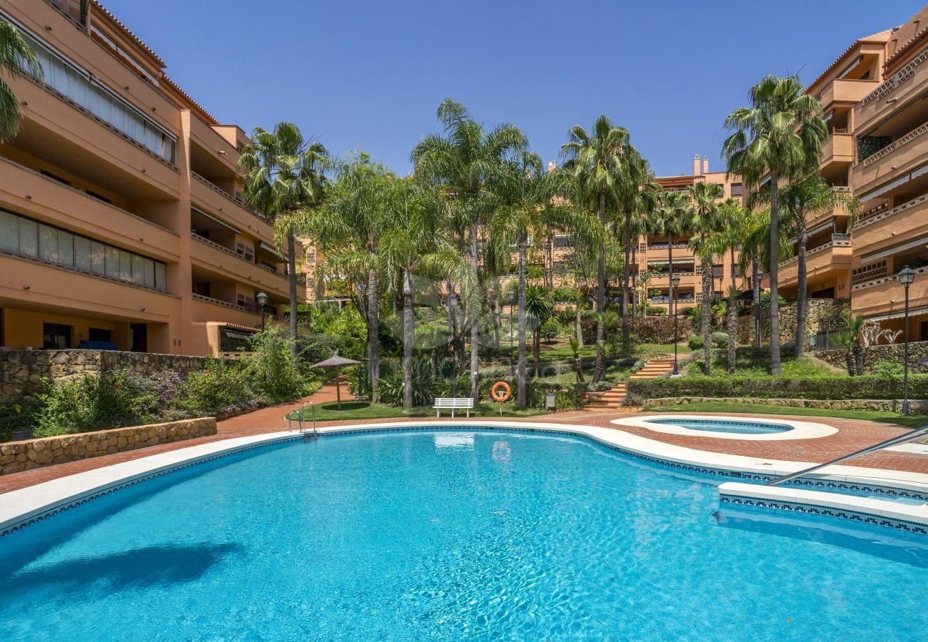 Apartment in Costa Nagüeles III, Marbella