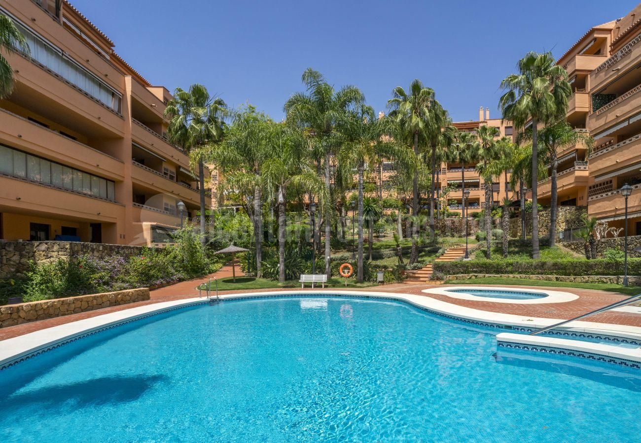 Apartment in Costa Nagüeles III, Marbella