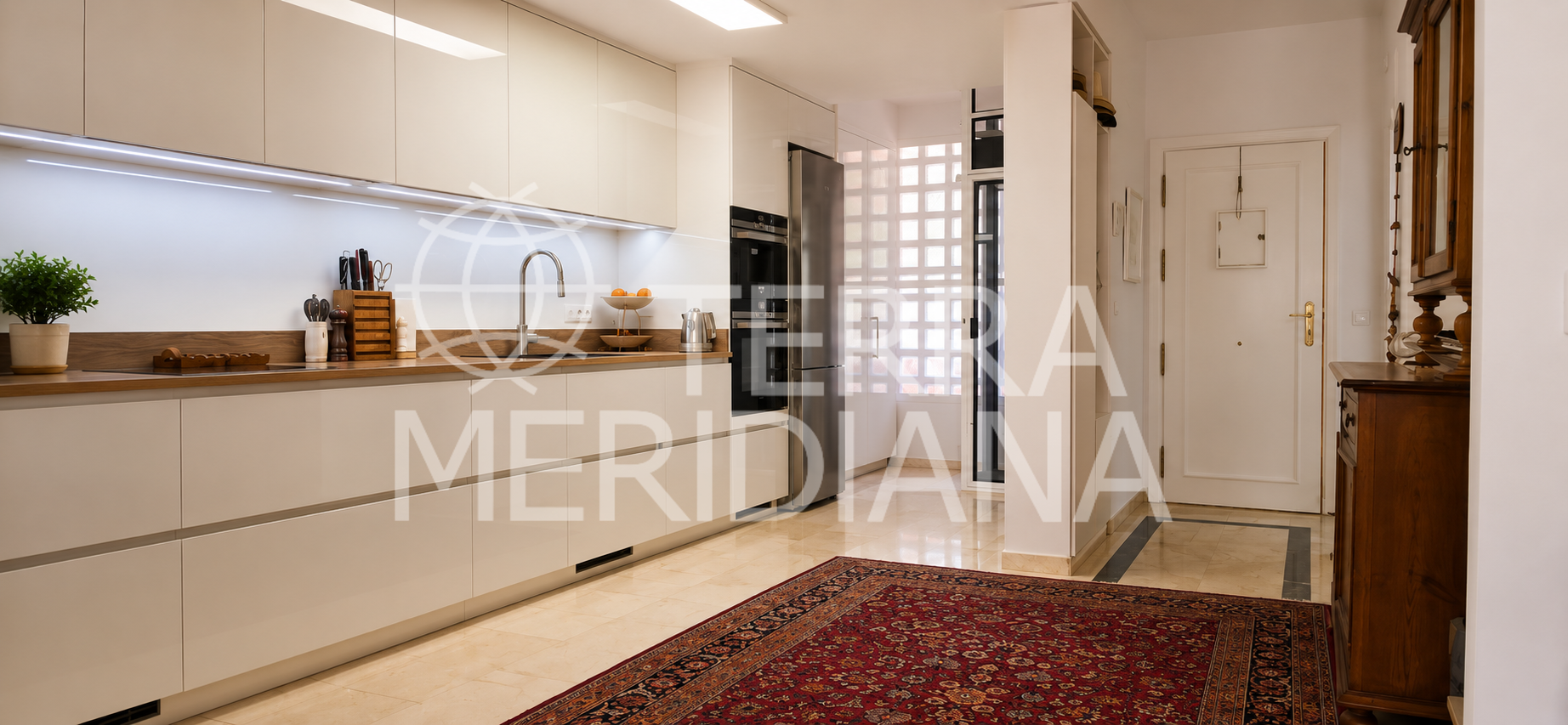 Town House in Oasis de Nagüeles, Marbella
