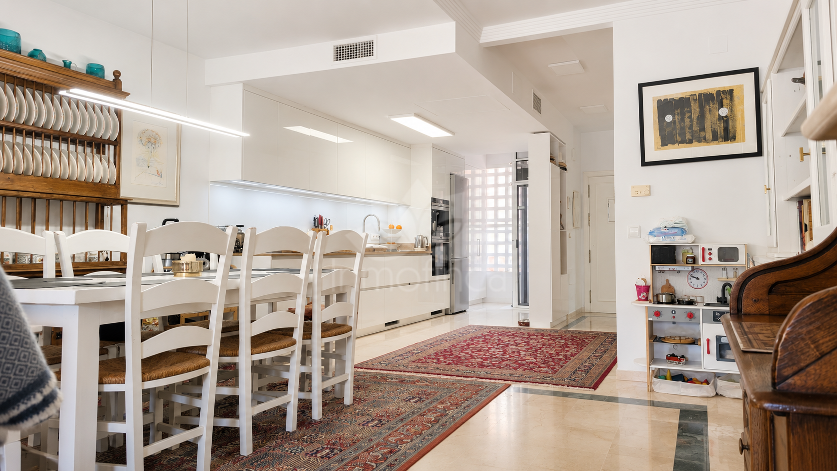 Town House in Oasis de Nagüeles, Marbella