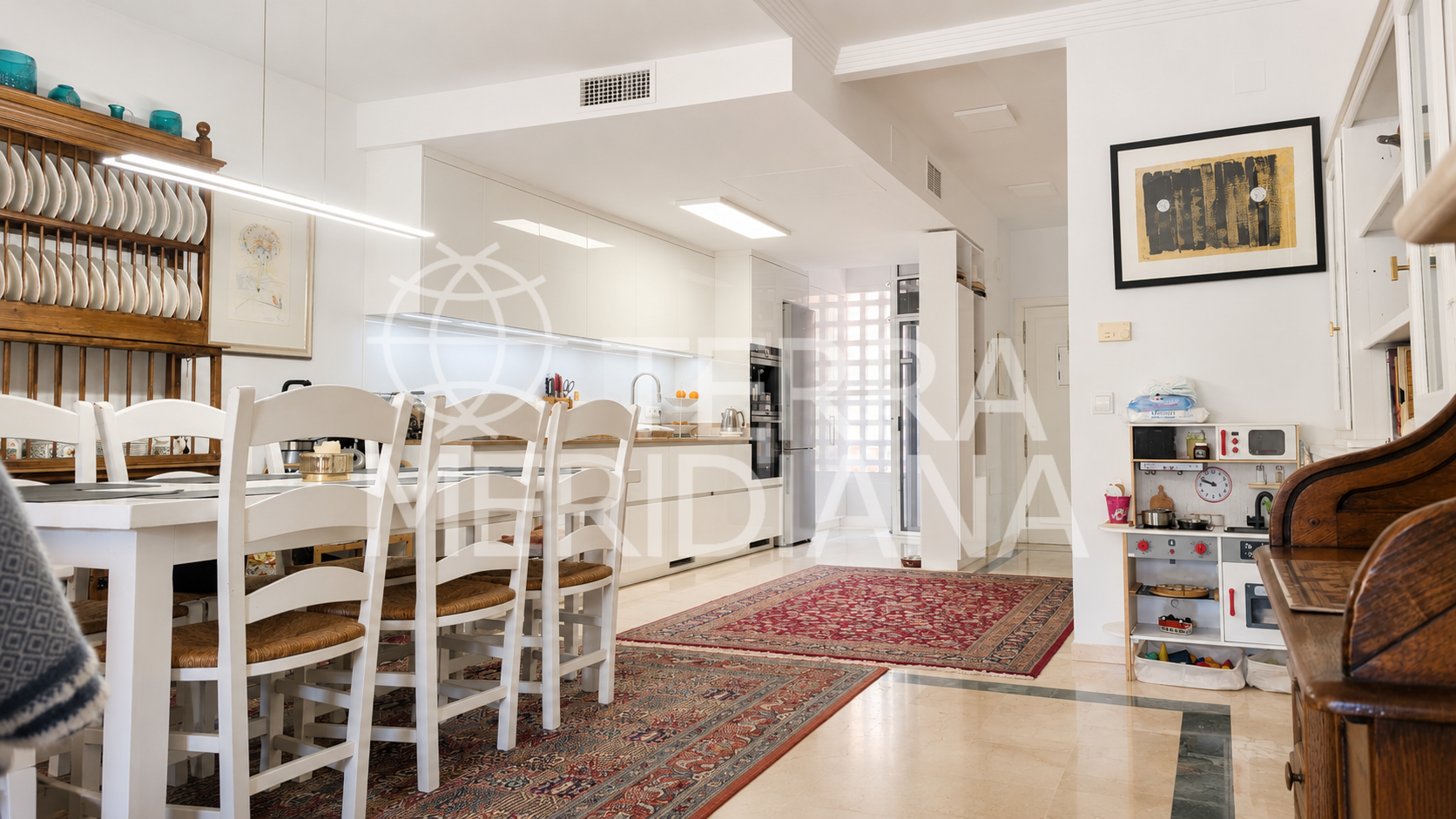 Town House in Oasis de Nagüeles, Marbella
