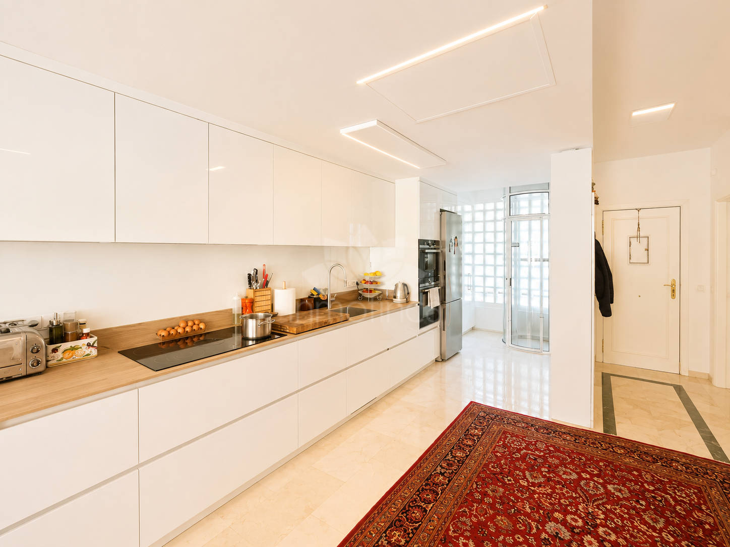 Town House in Oasis de Nagüeles, Marbella