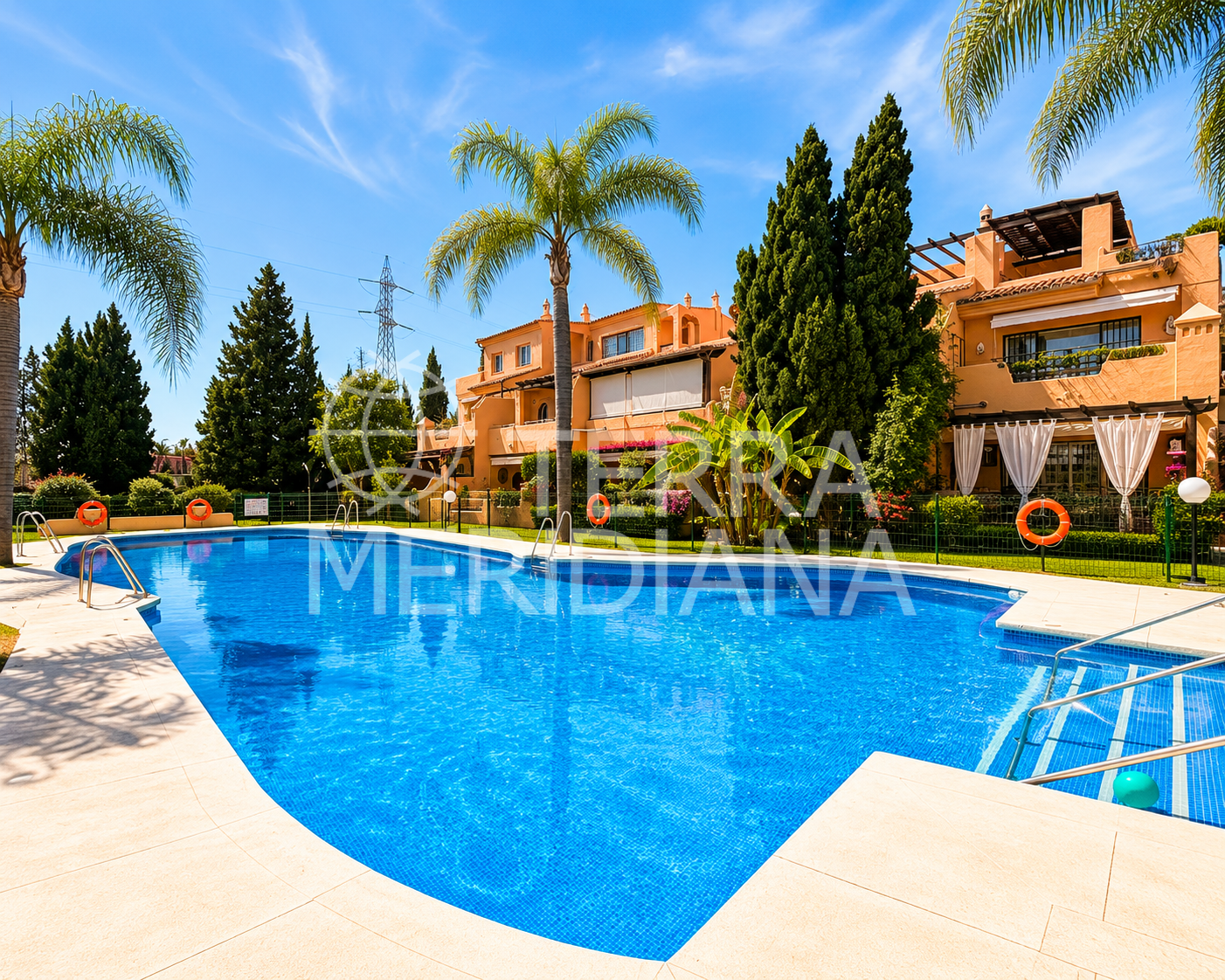 Town House in Oasis de Nagüeles, Marbella