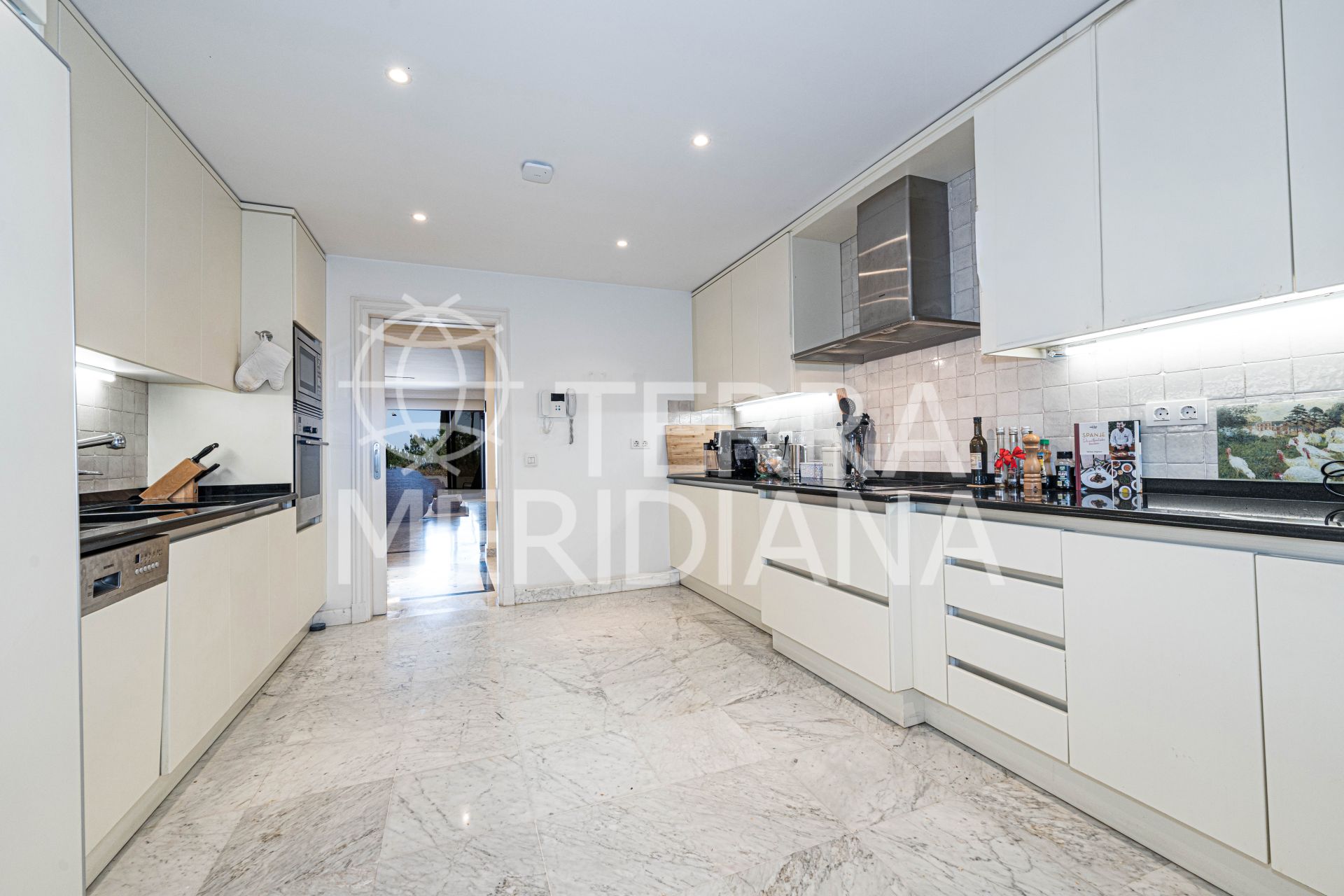 Ground Floor Apartment in Monte Paraiso Country Club, Marbella