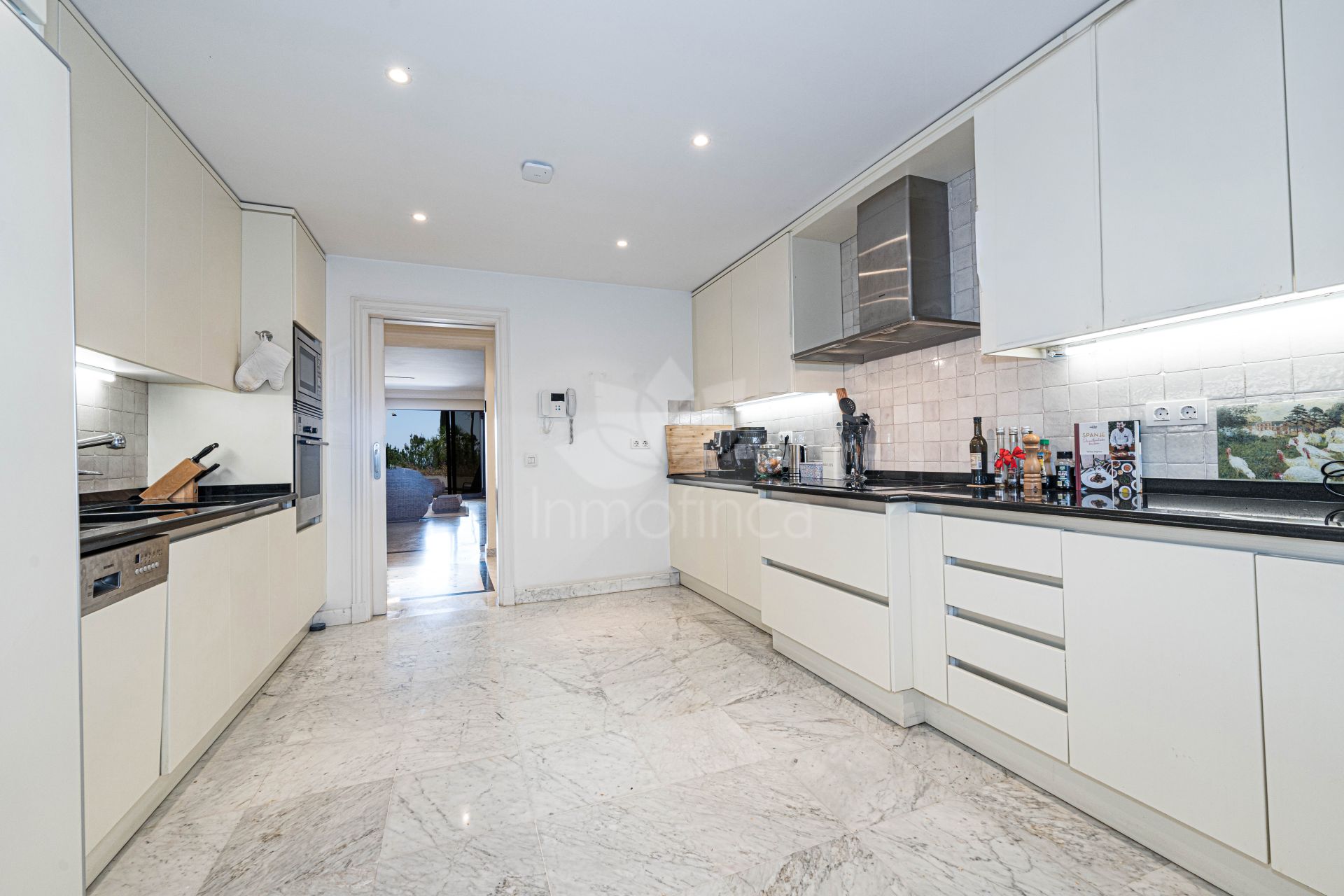 Ground Floor Apartment in Monte Paraiso Country Club, Marbella