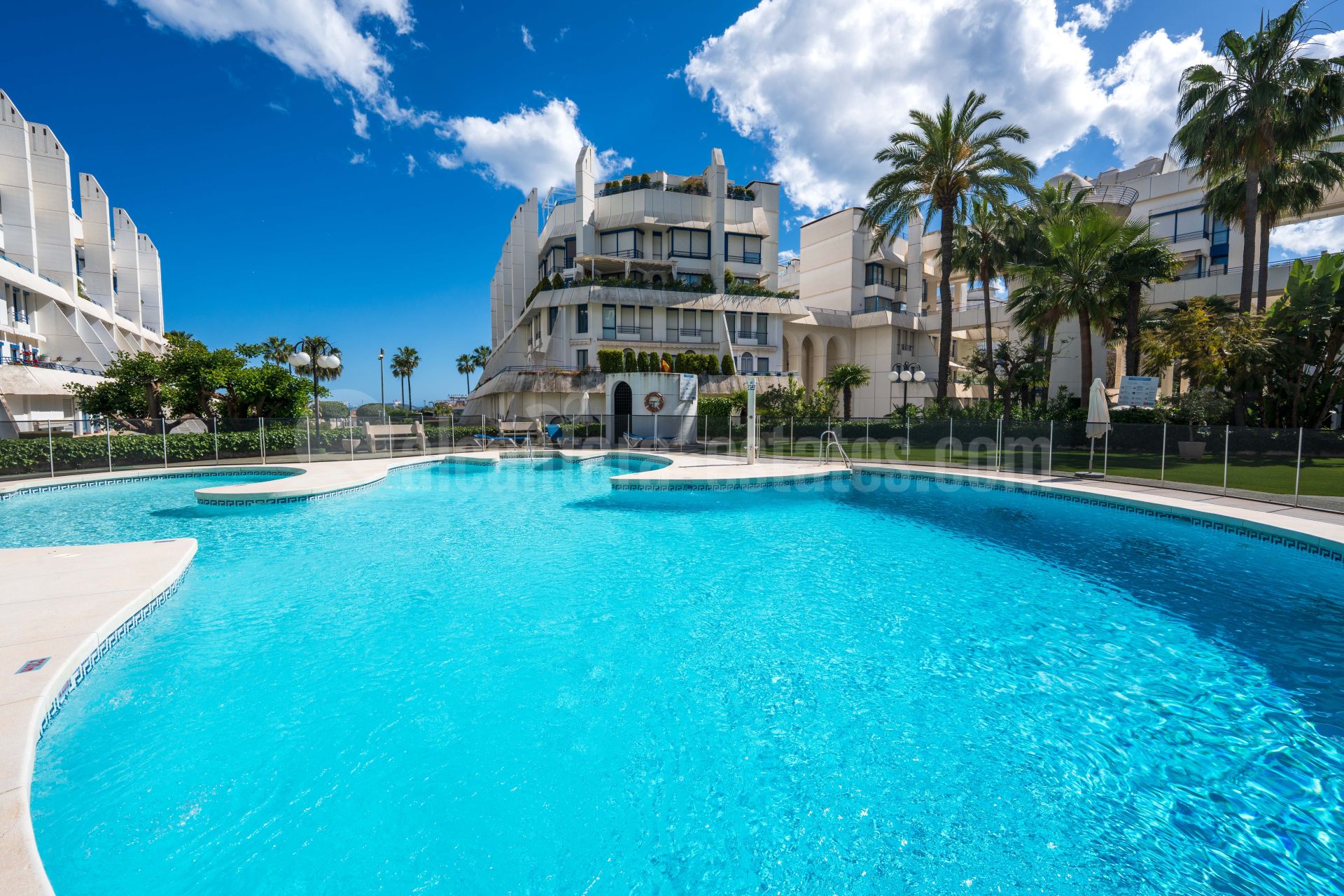 Duplex en Marbella House, Marbella