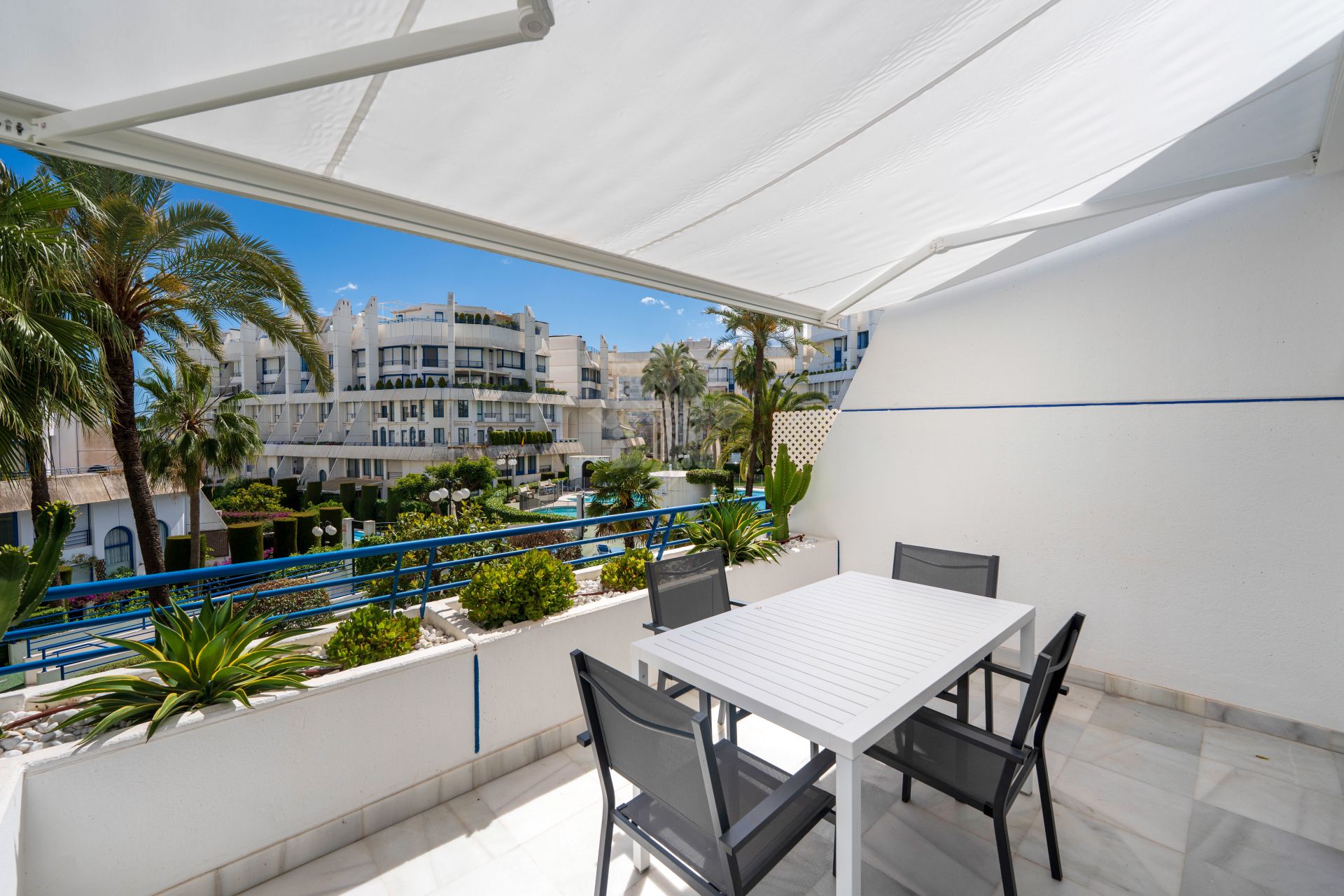 Duplex in Marbella House, Marbella