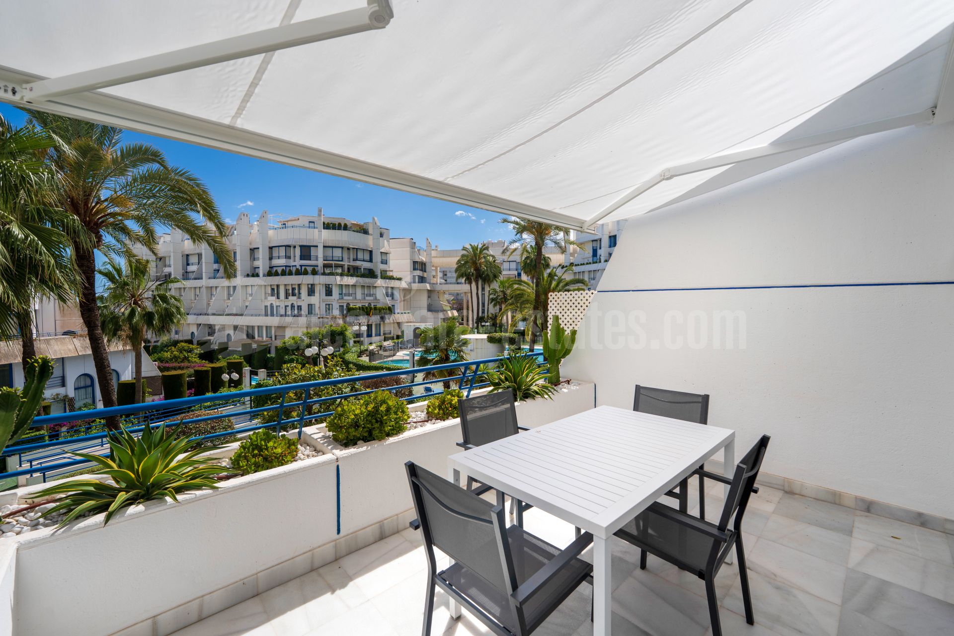 Duplex en Marbella House, Marbella