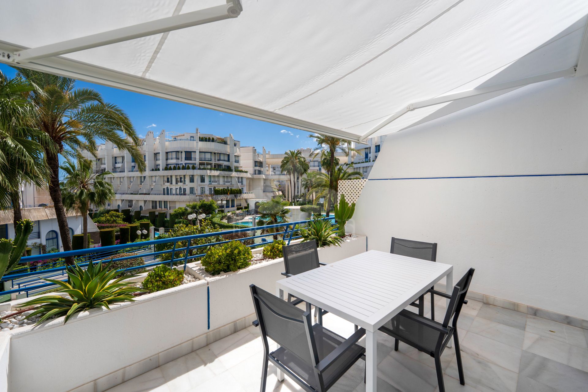 Duplex in Marbella House, Marbella