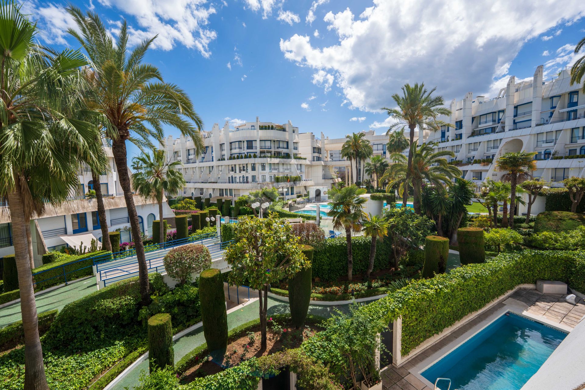 Duplex in Marbella House, Marbella
