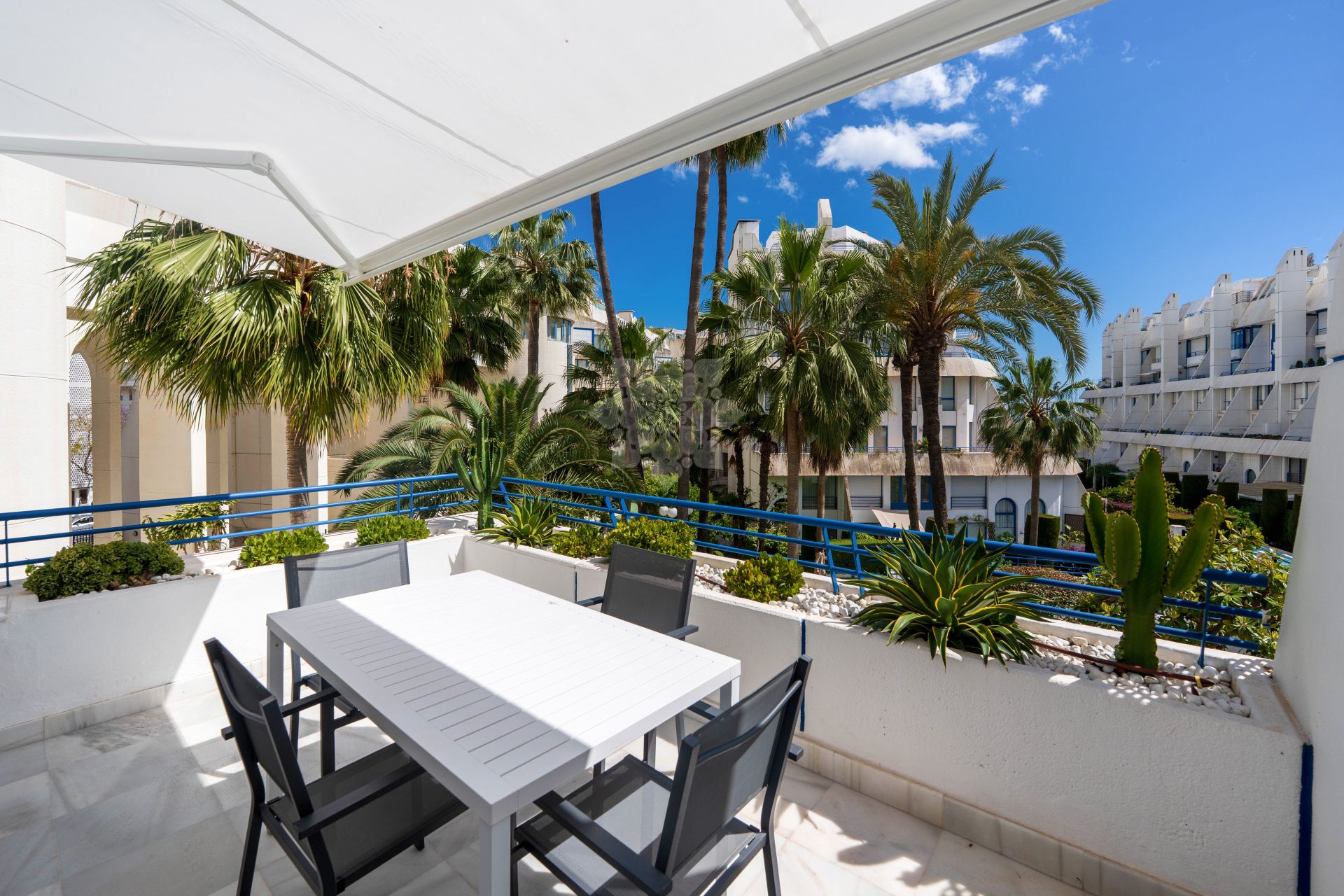 Duplex in Marbella House, Marbella