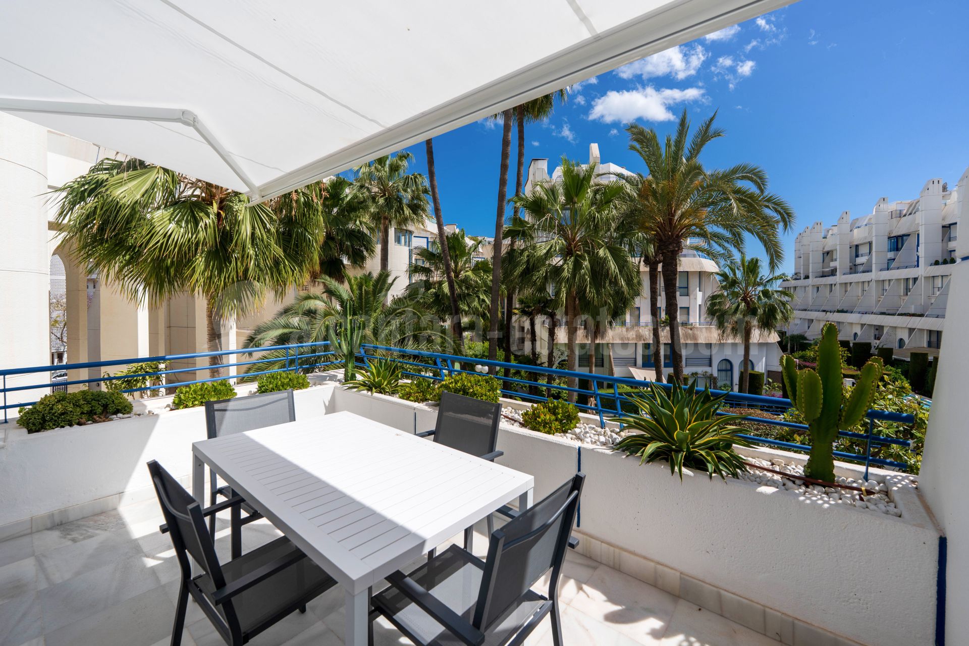 Duplex en Marbella House, Marbella