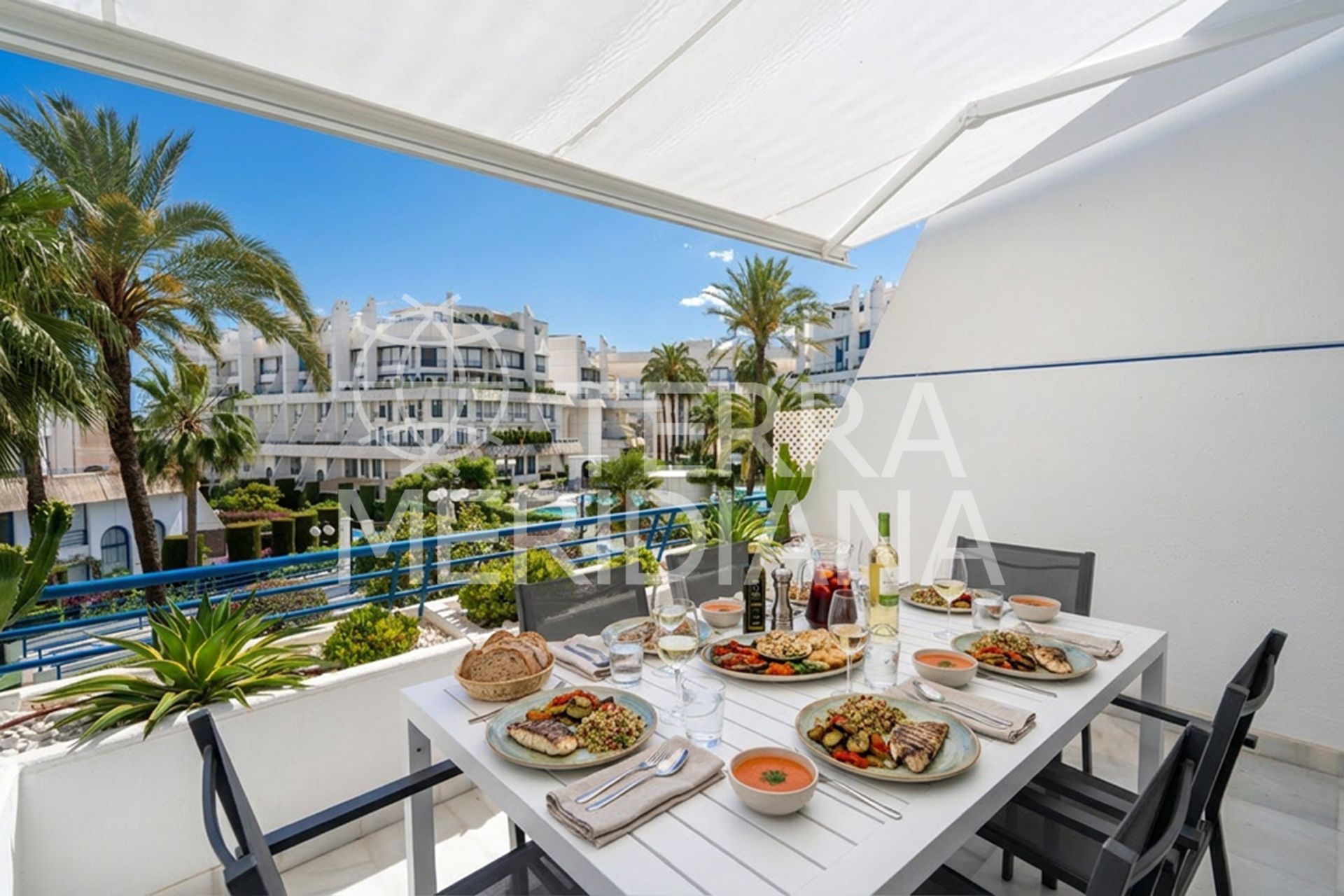 Duplex in Marbella House, Marbella