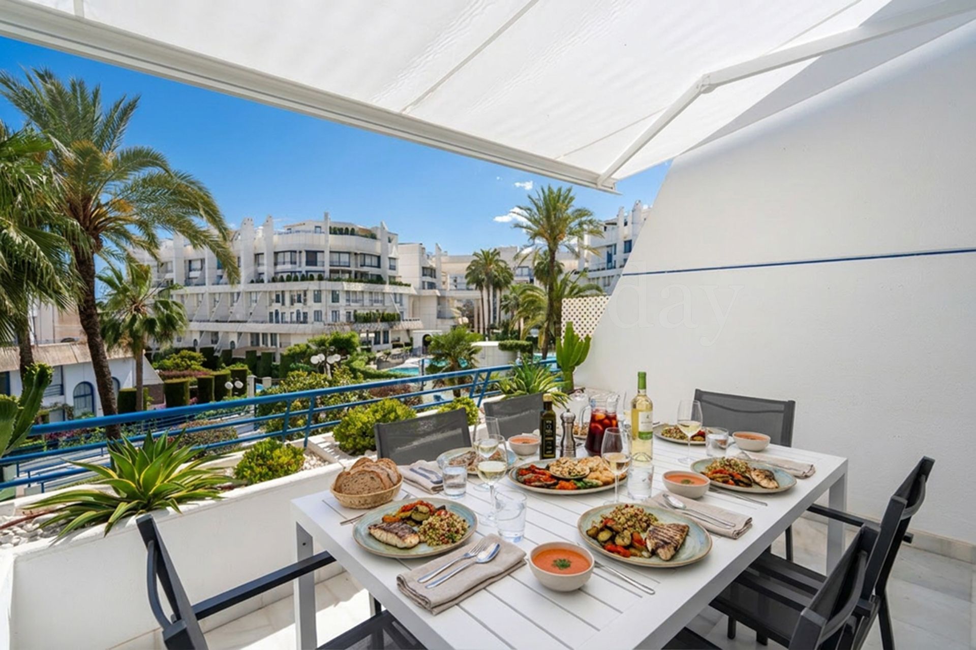 Duplex in Marbella House, Marbella