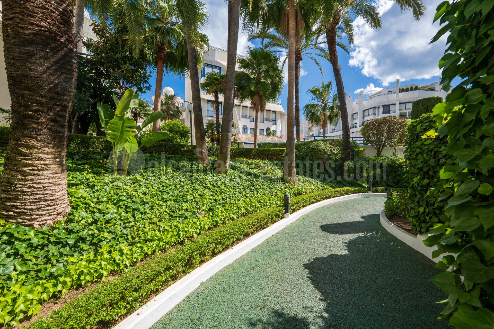 Duplex en Marbella House, Marbella