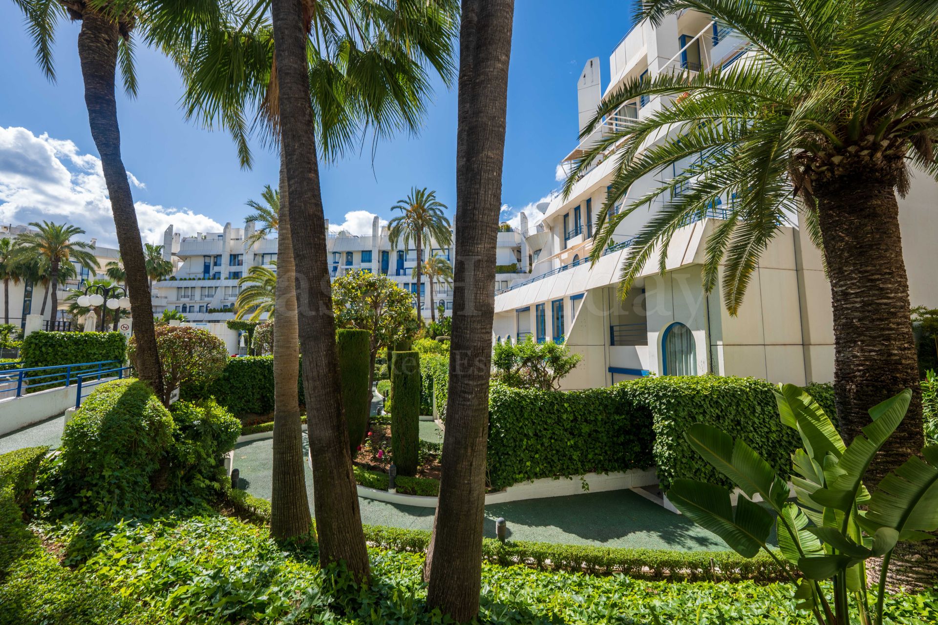 Duplex in Marbella House, Marbella