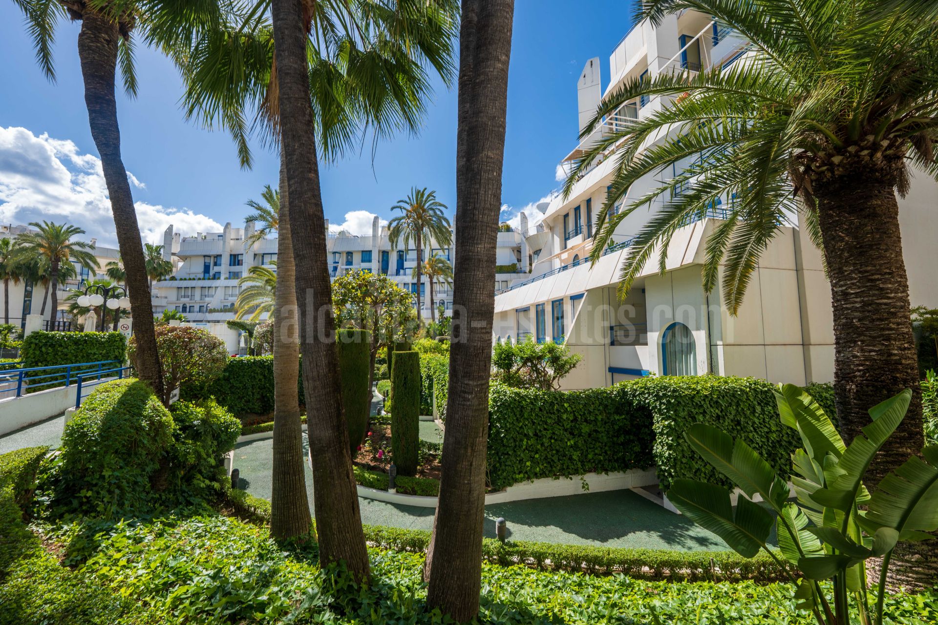 Duplex en Marbella House, Marbella