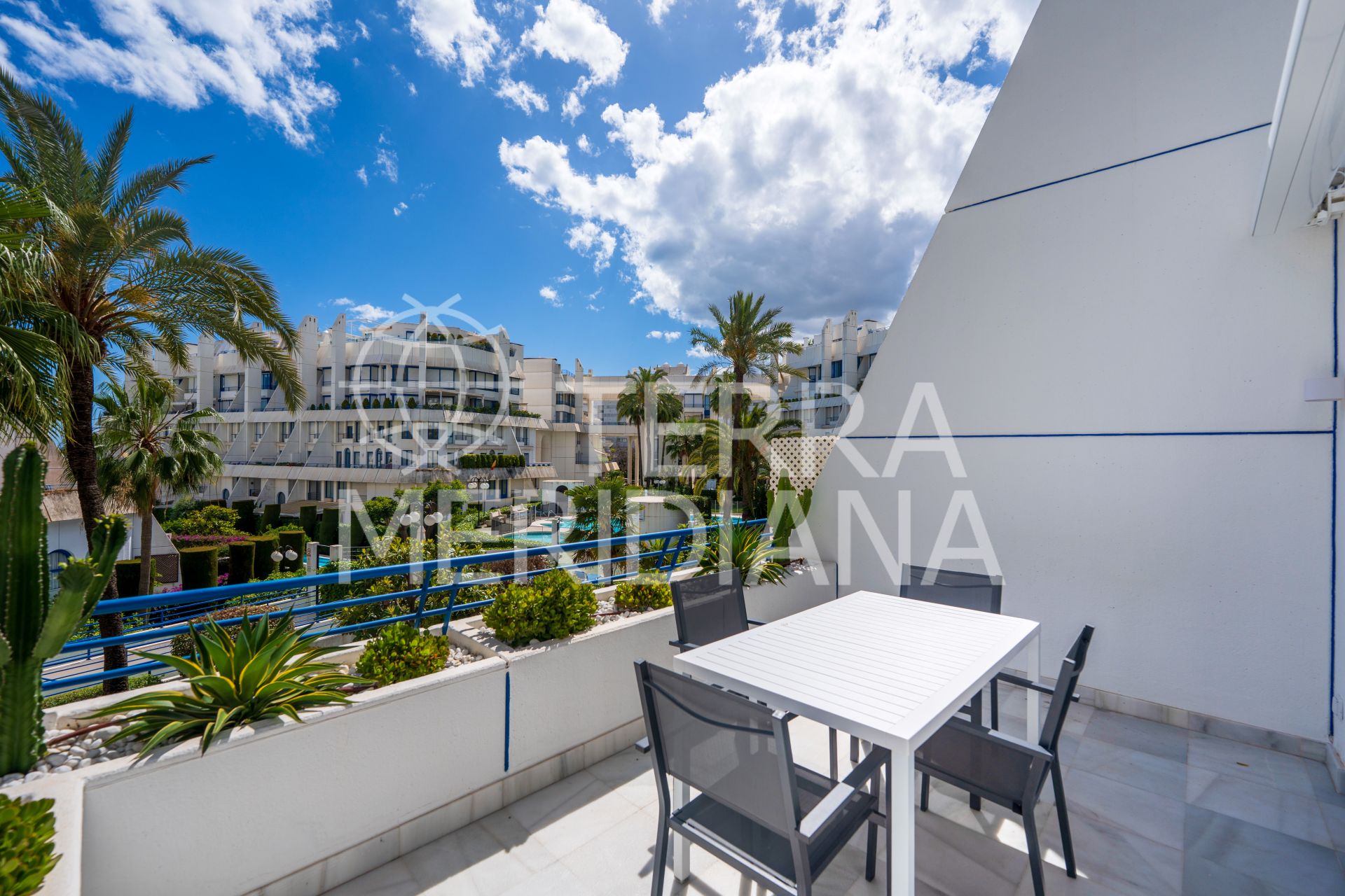Duplex in Marbella House, Marbella