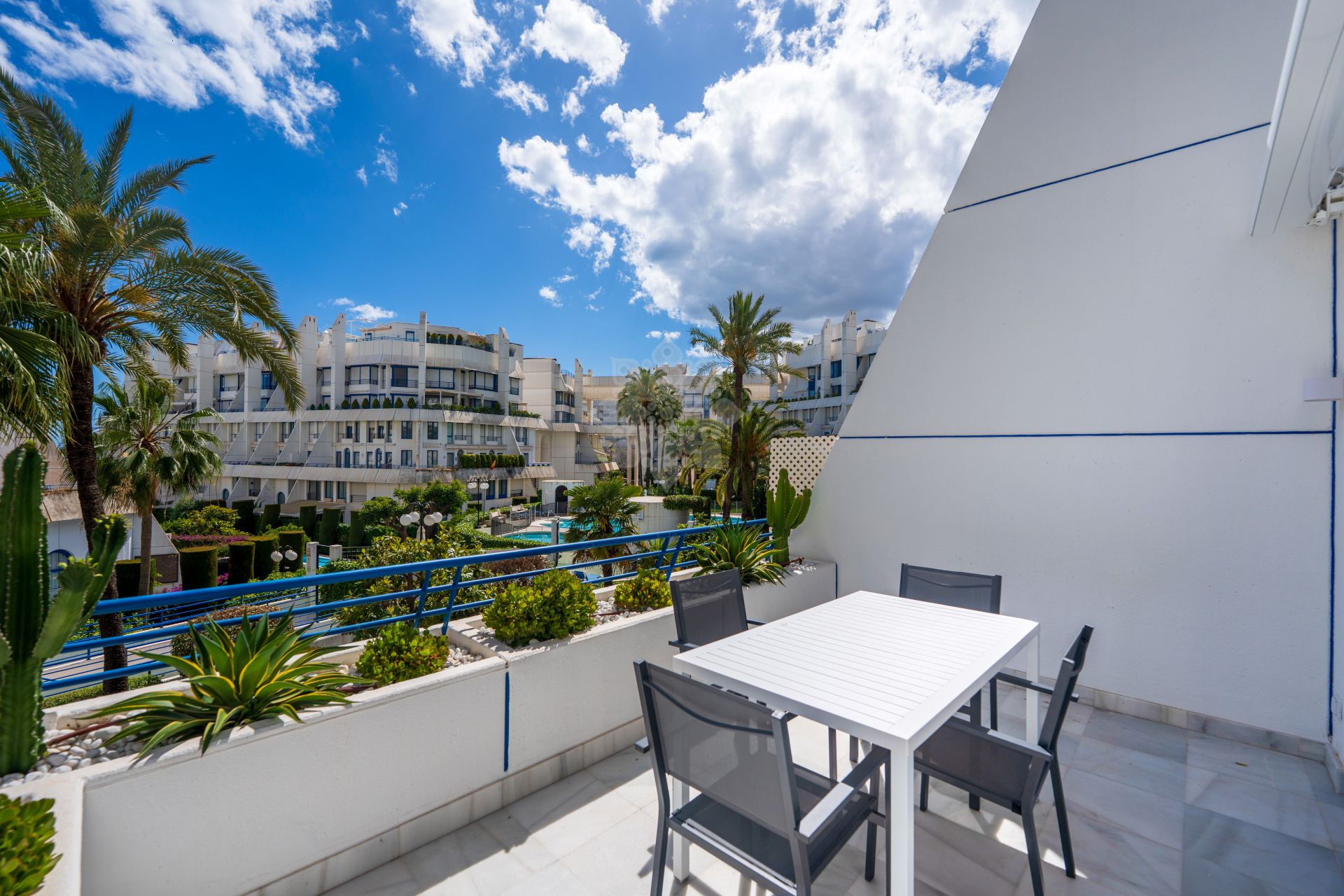 Duplex in Marbella House, Marbella