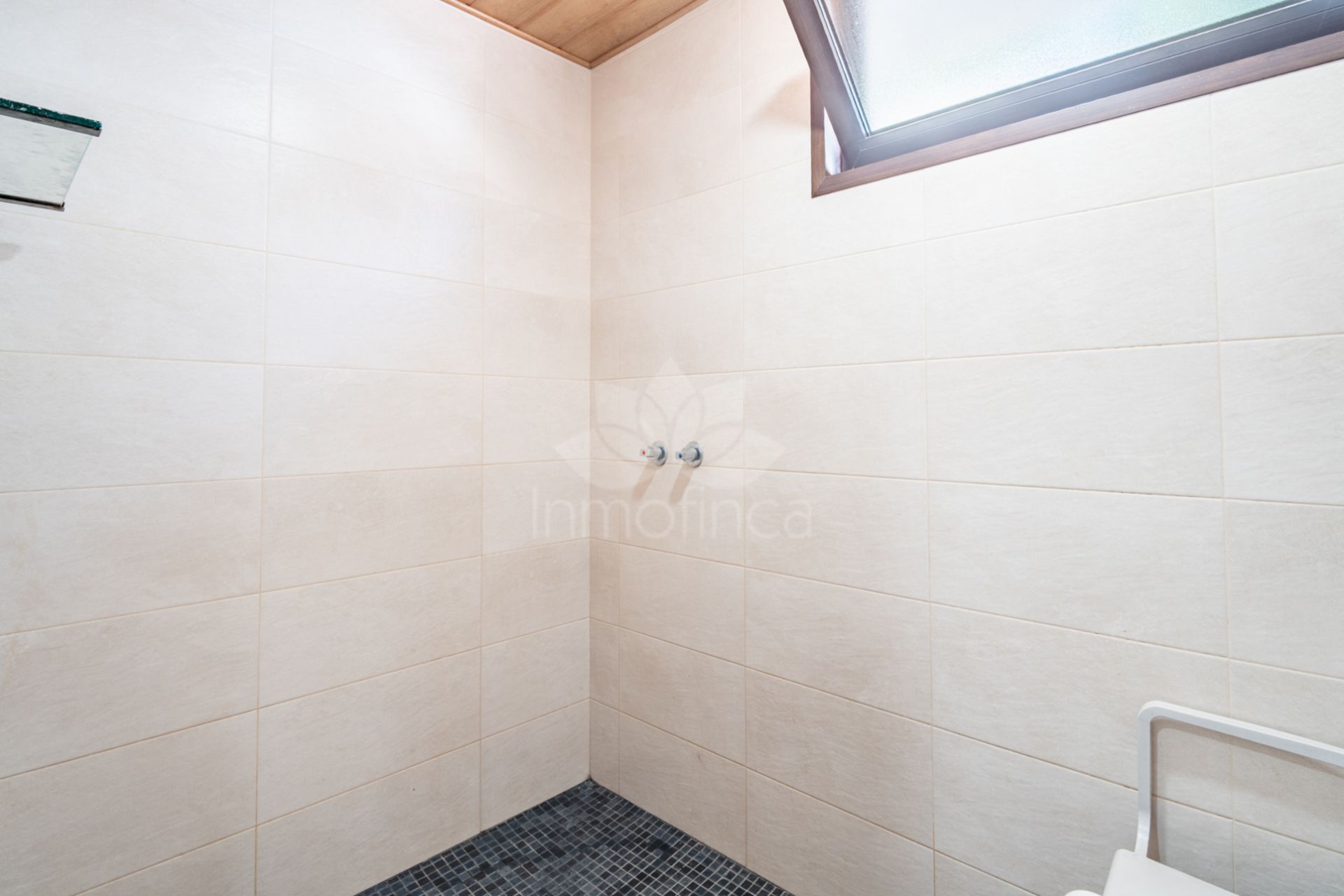 Country House in Estacion de Cartama, Cartama