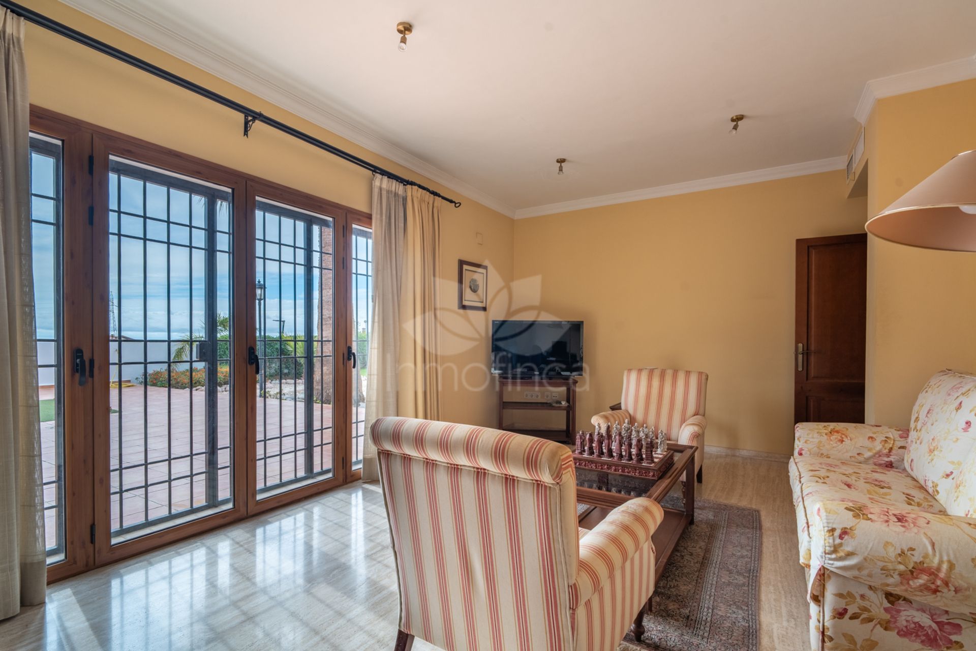 Casa en Pinares de San Antón, Malaga