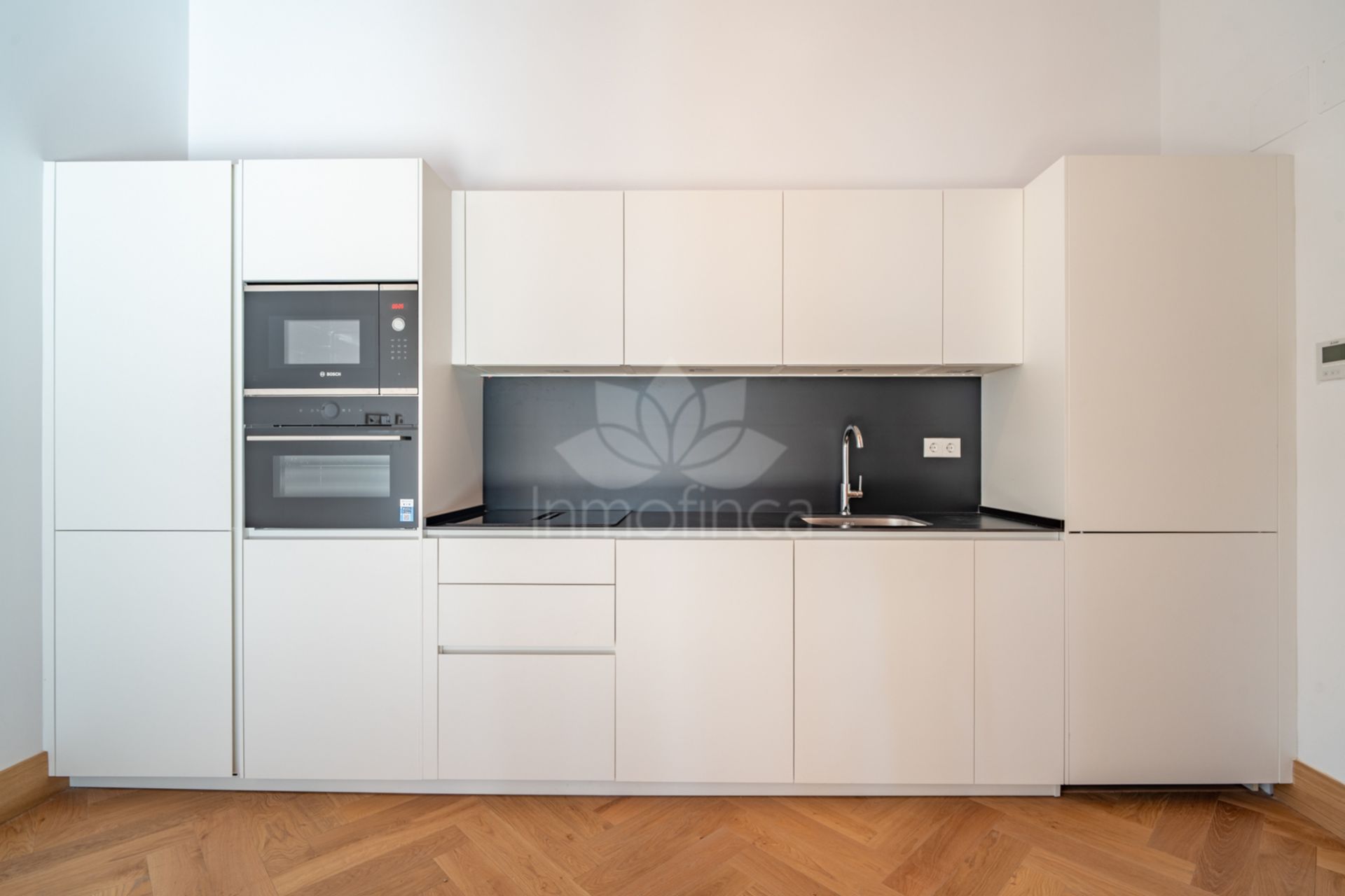 Apartment in Monte Sancha, Malaga