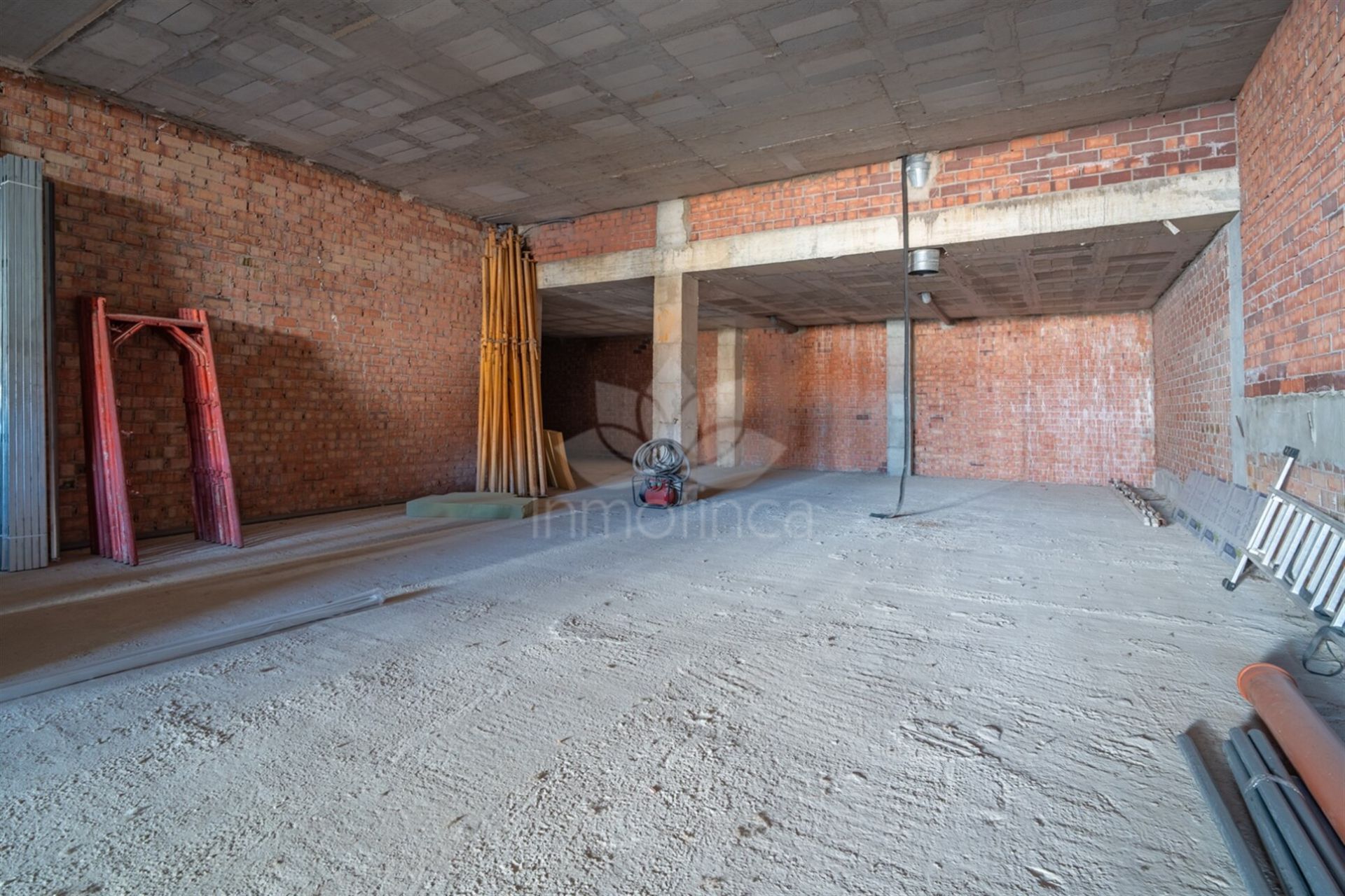 Commercial Premises in Estacion de Cartama, Cartama