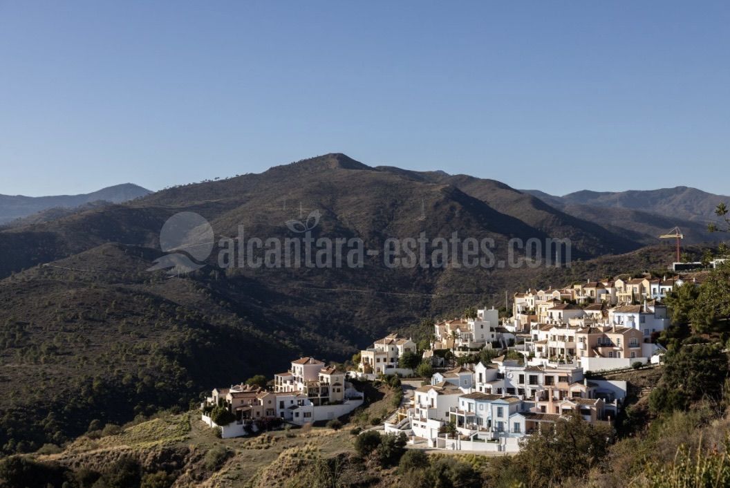 Town House in Benahavis
