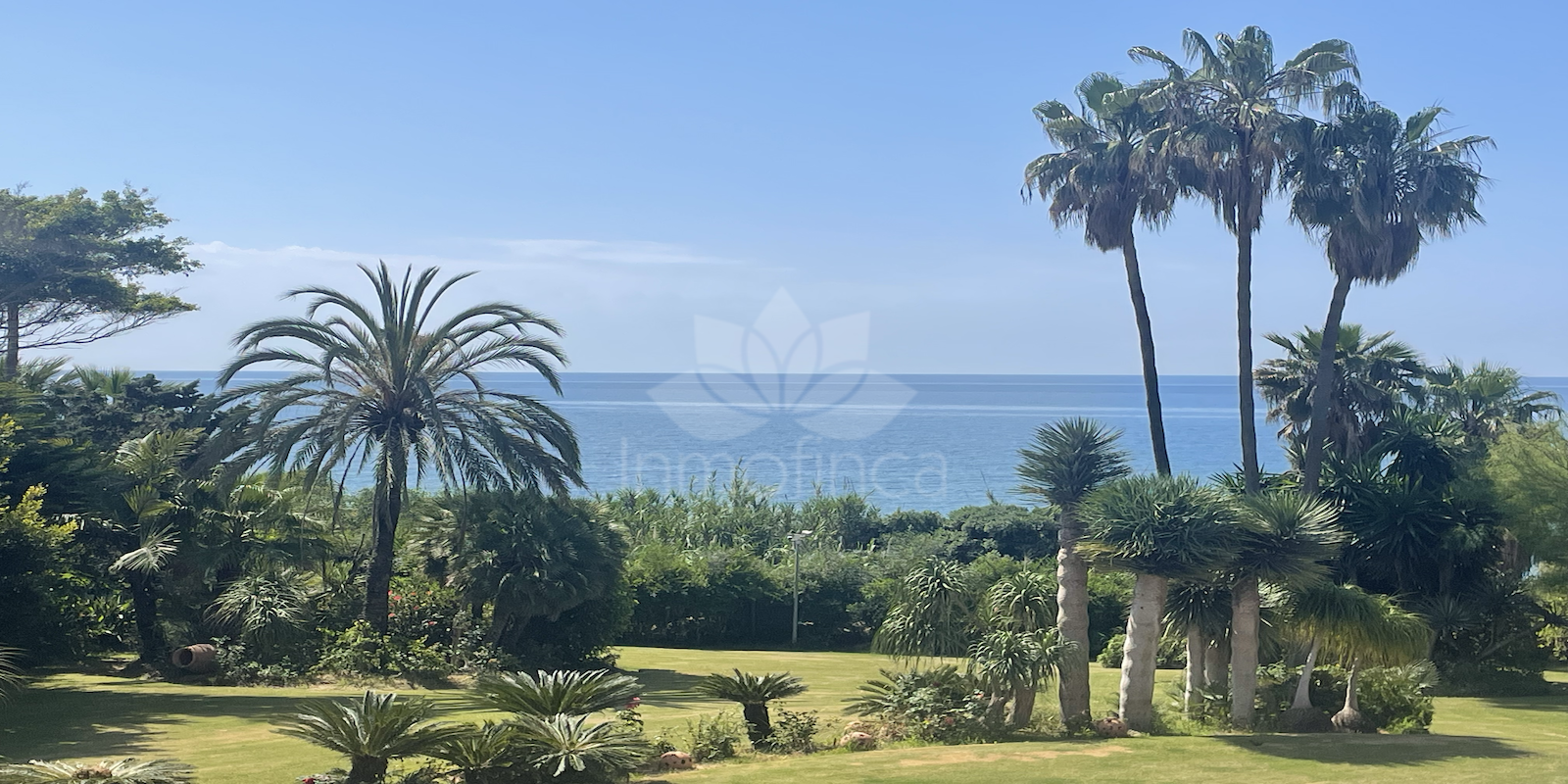 House in Estepona East, Estepona