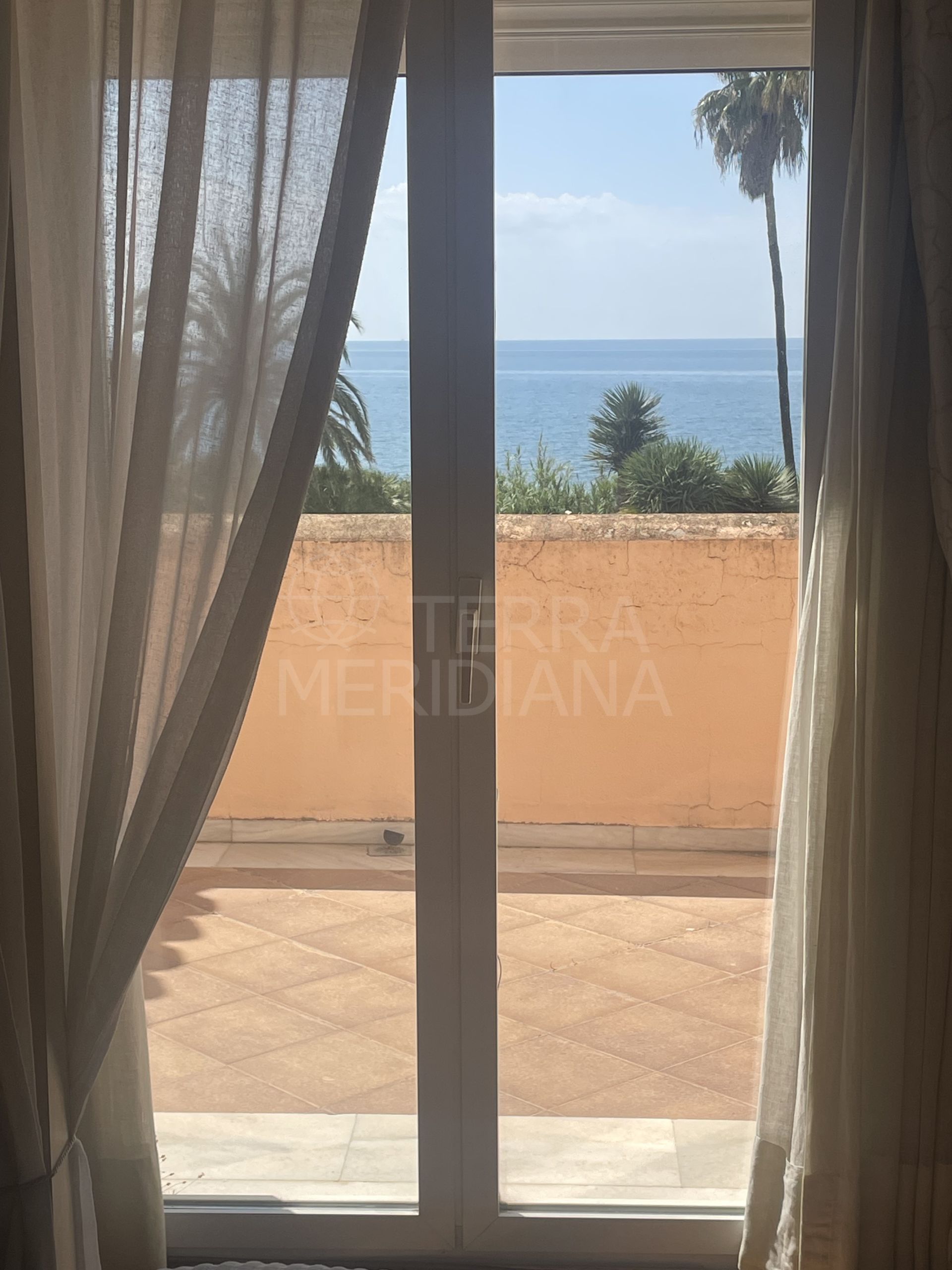 House in Estepona East, Estepona