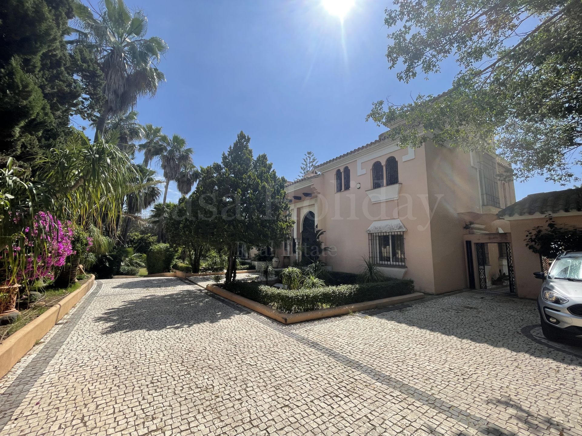 House in Estepona East, Estepona