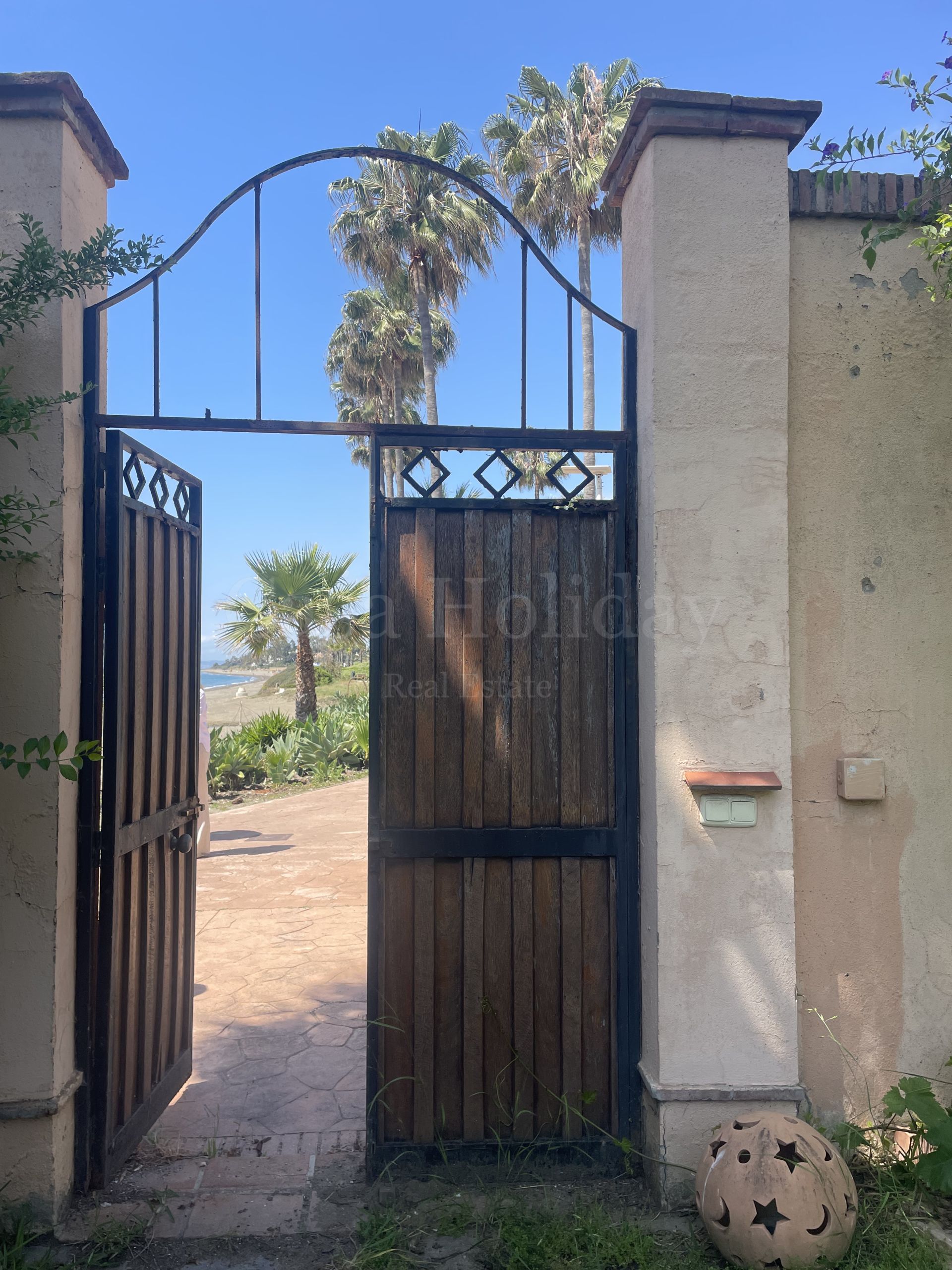 House in Estepona East, Estepona