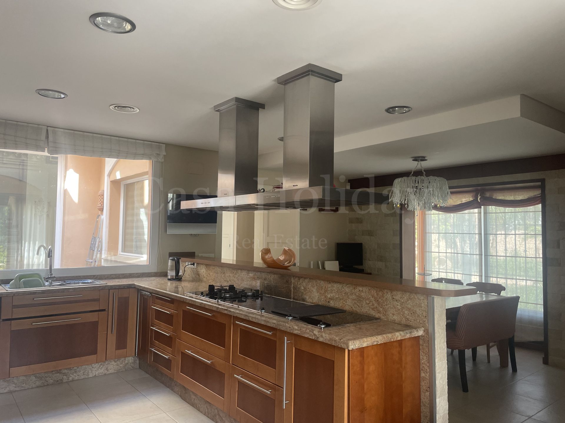 House in Estepona East, Estepona
