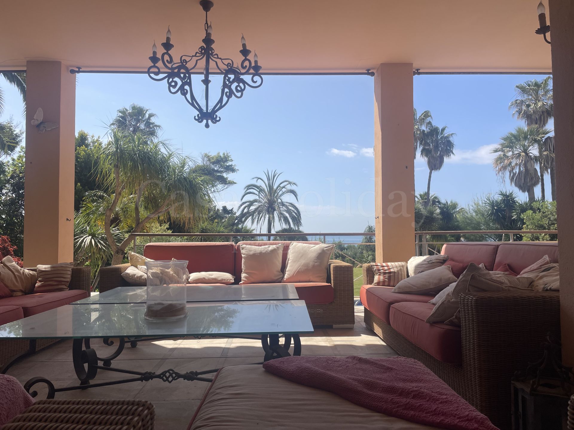 House in Estepona East, Estepona