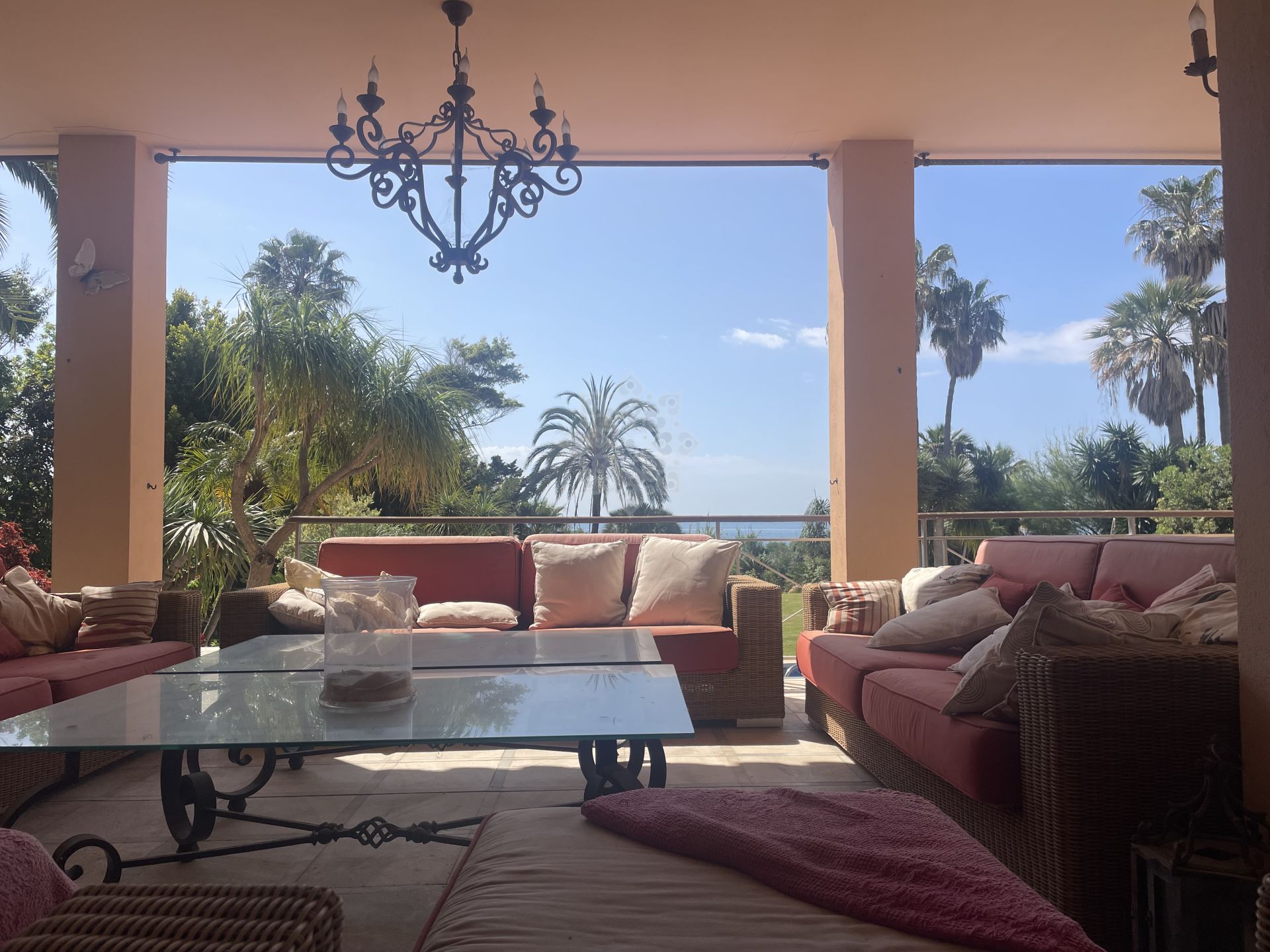 House in Estepona East, Estepona