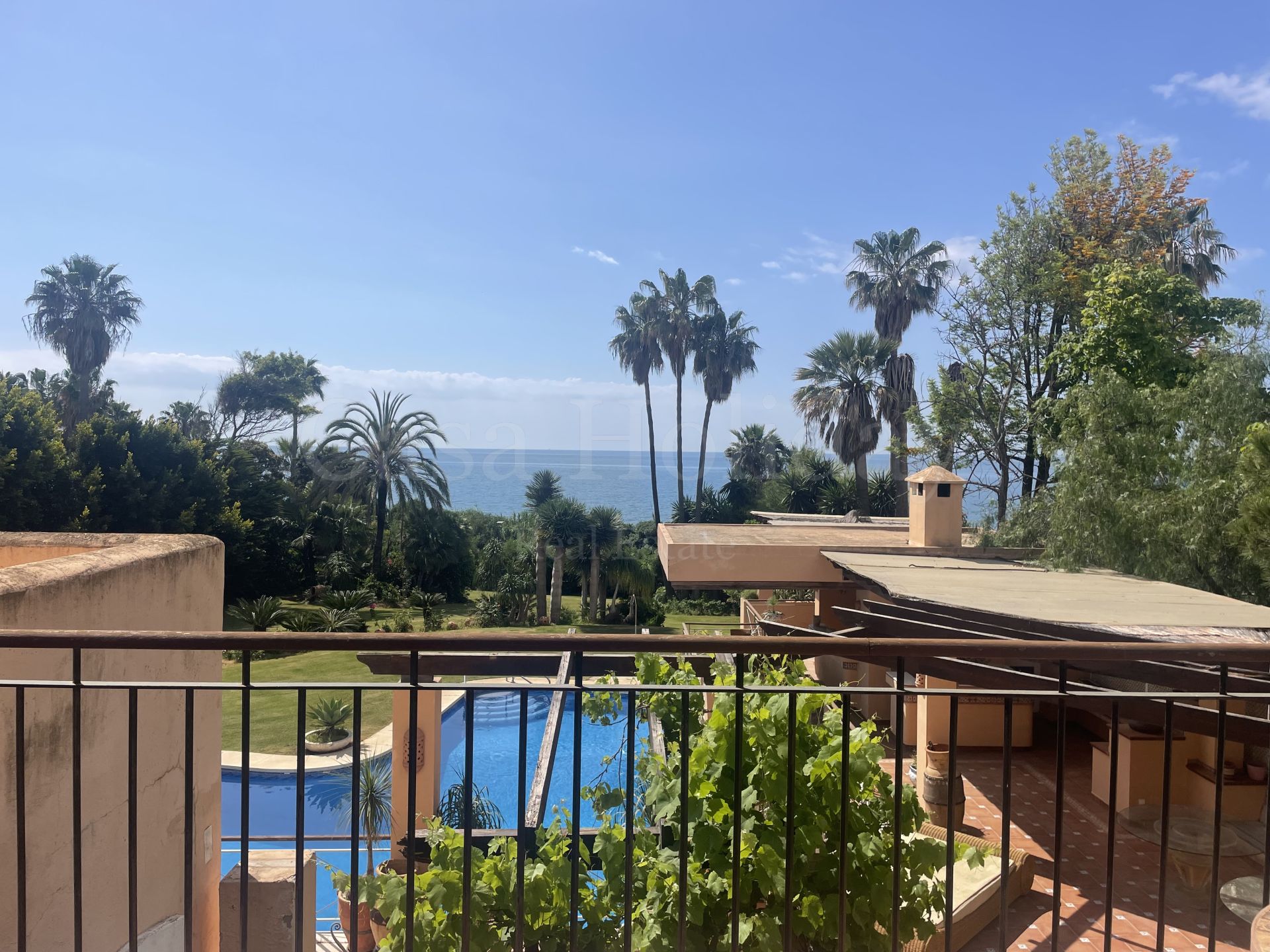 House in Estepona East, Estepona